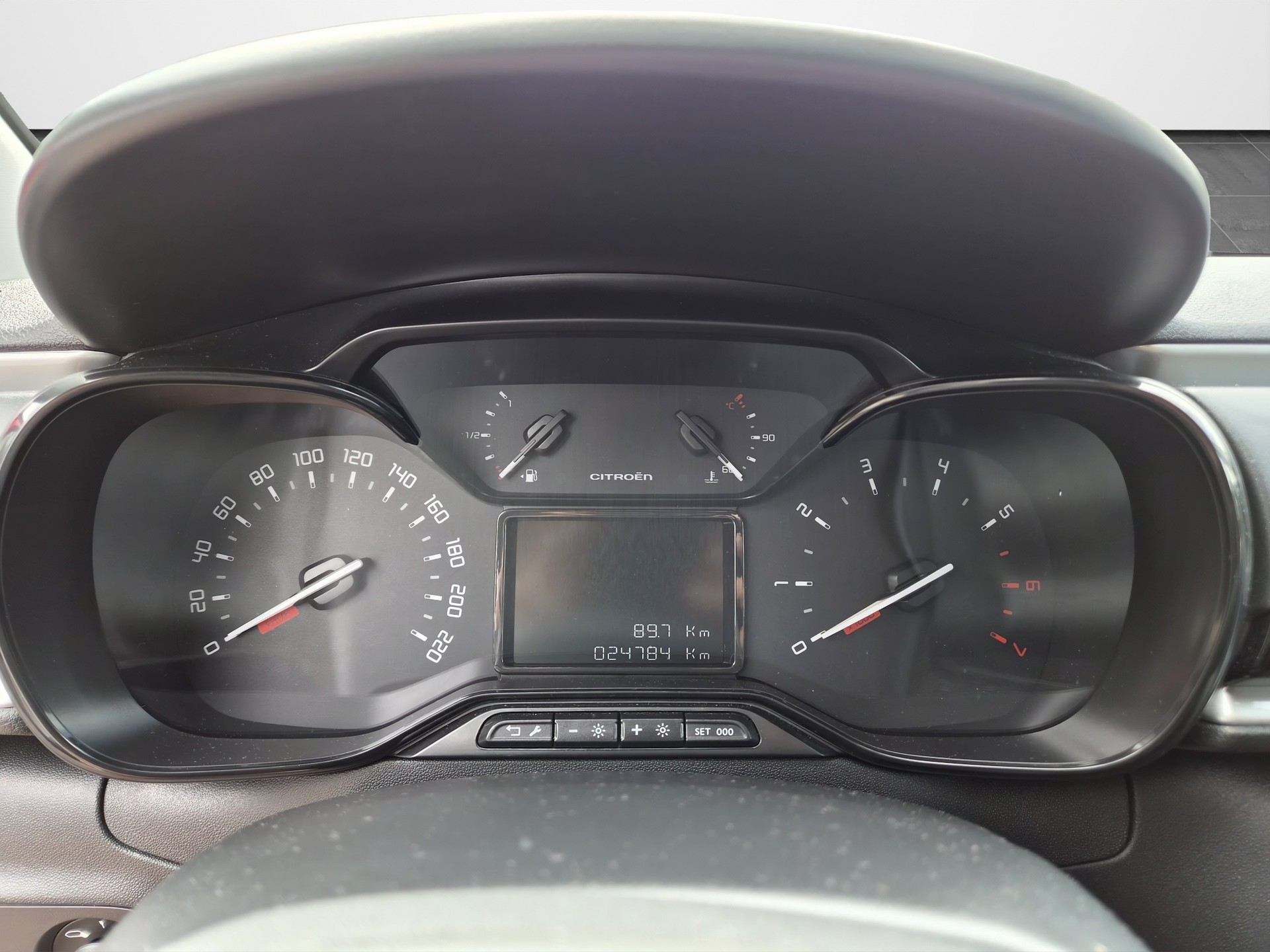 CITROEN C3 1.2i PureTech Swiss Edition EAT6-image-9