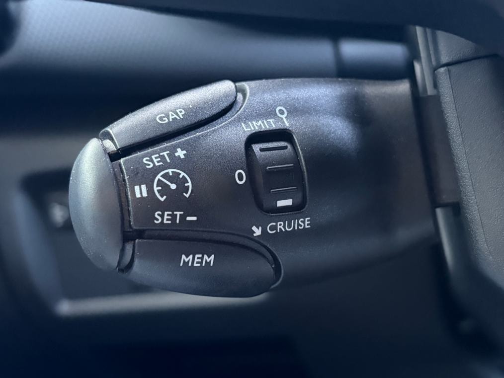 CITROEN C5 Aircross 1.6 PHEV Swiss Edition-image-5