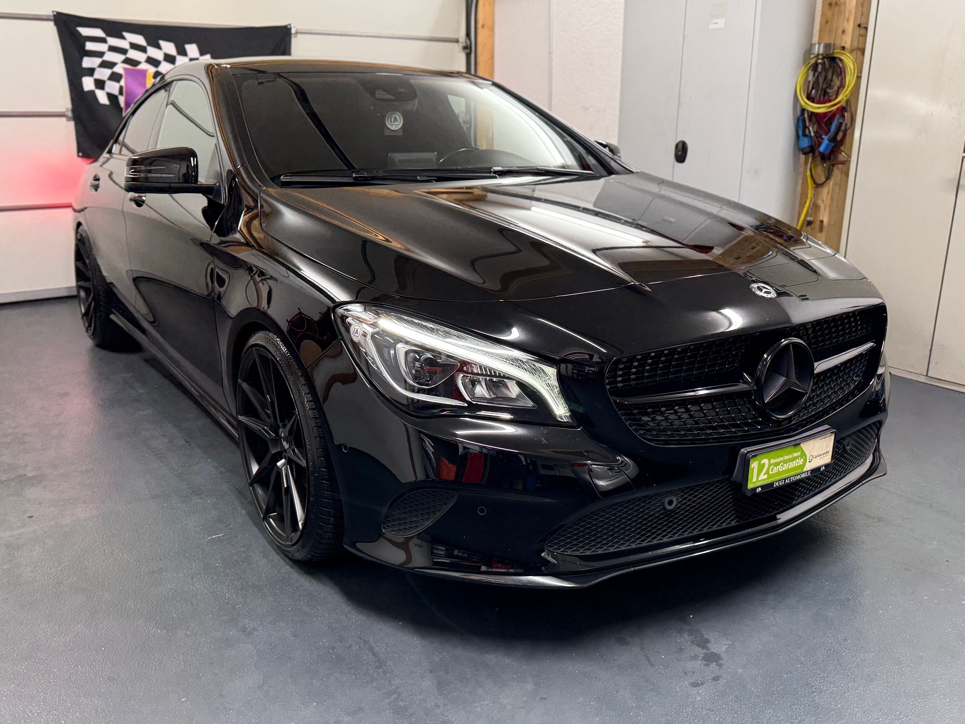 MERCEDES-BENZ CLA 200 Night Star 7G-DCT-image-1