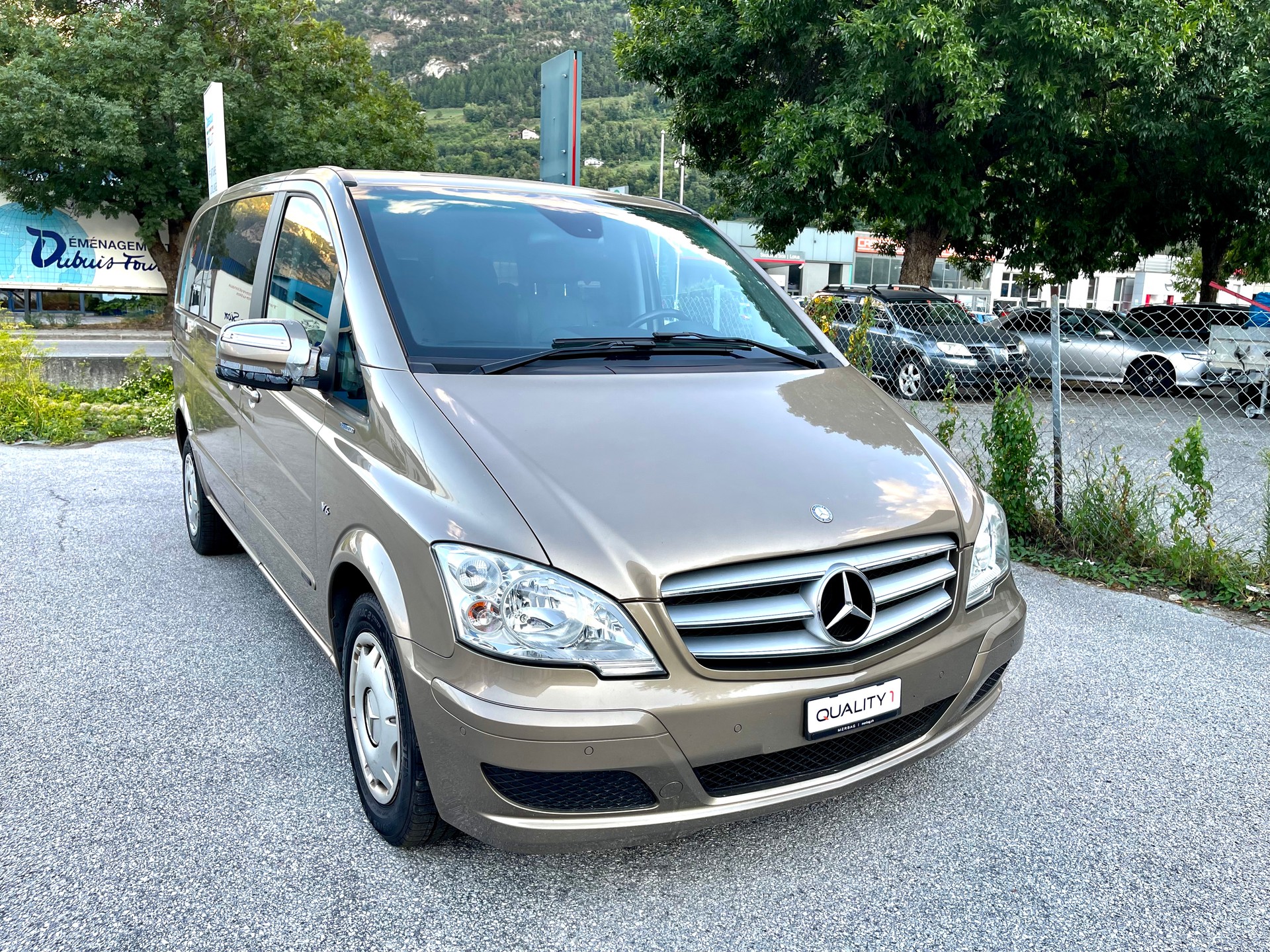 MERCEDES-BENZ Viano 3.0 CDI Blue Efficiency Ambiente A-image-17