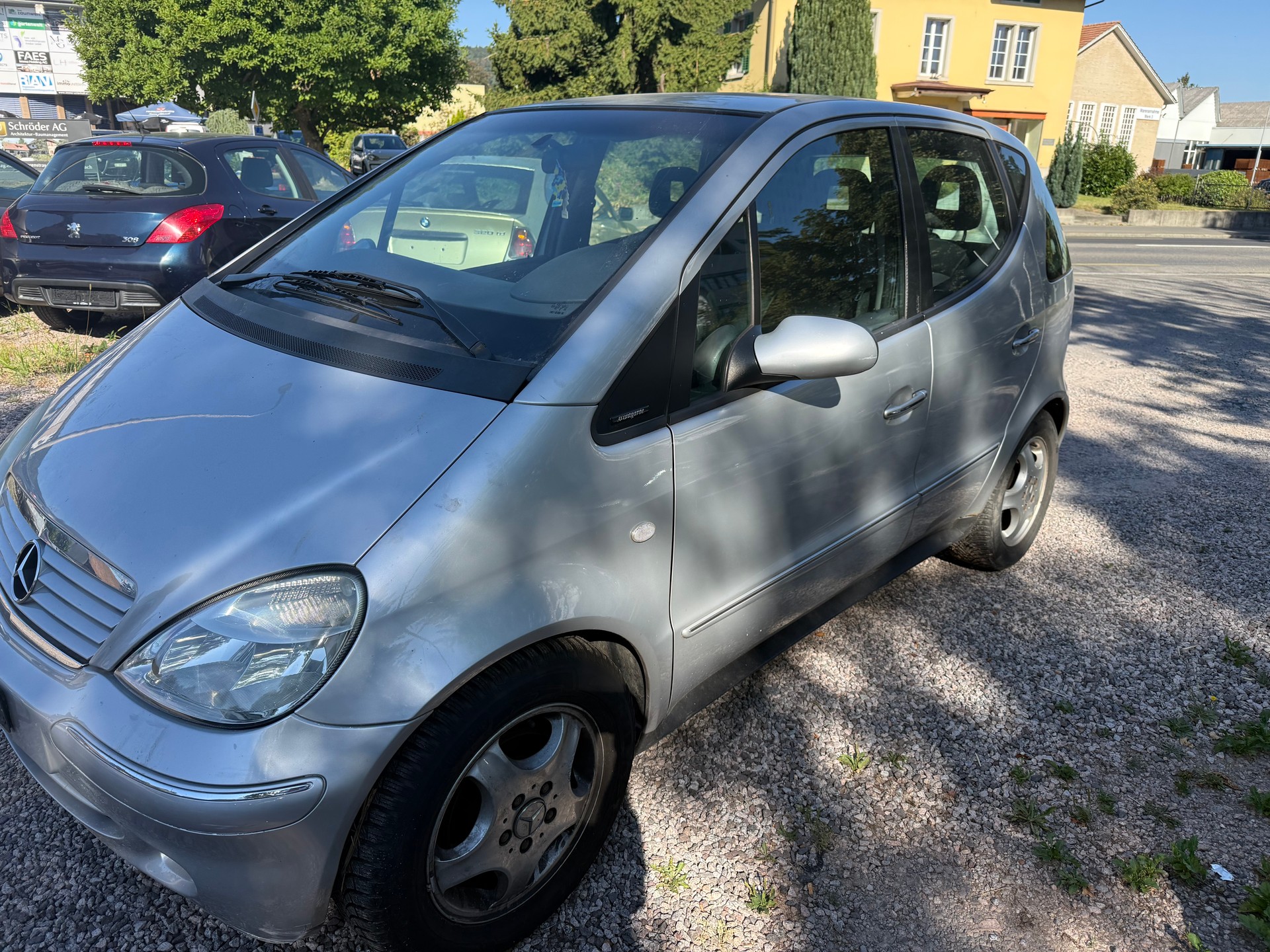 MERCEDES-BENZ A 170 CDI Avantgarde-image-2