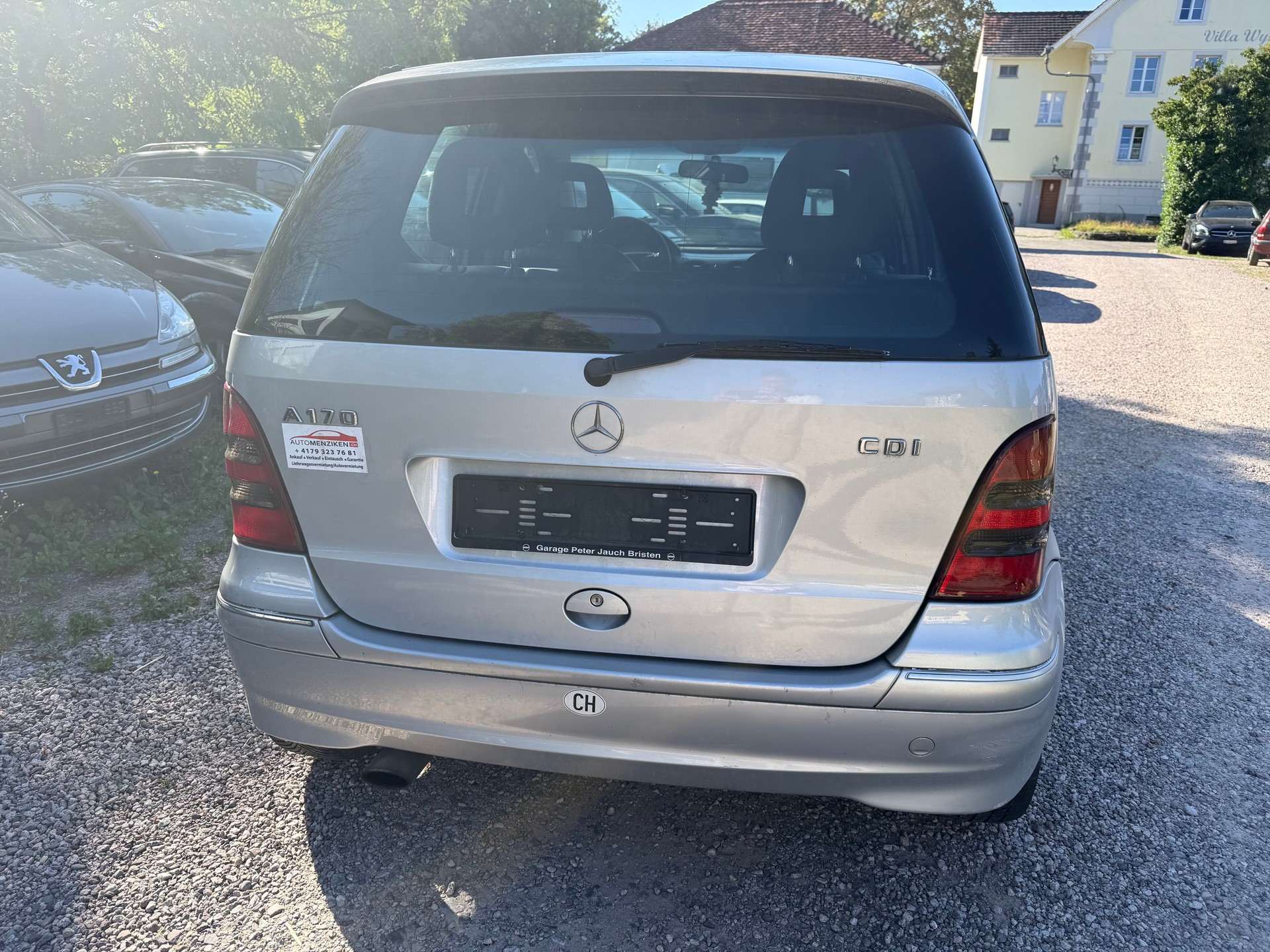 MERCEDES-BENZ A 170 CDI Avantgarde-image-4
