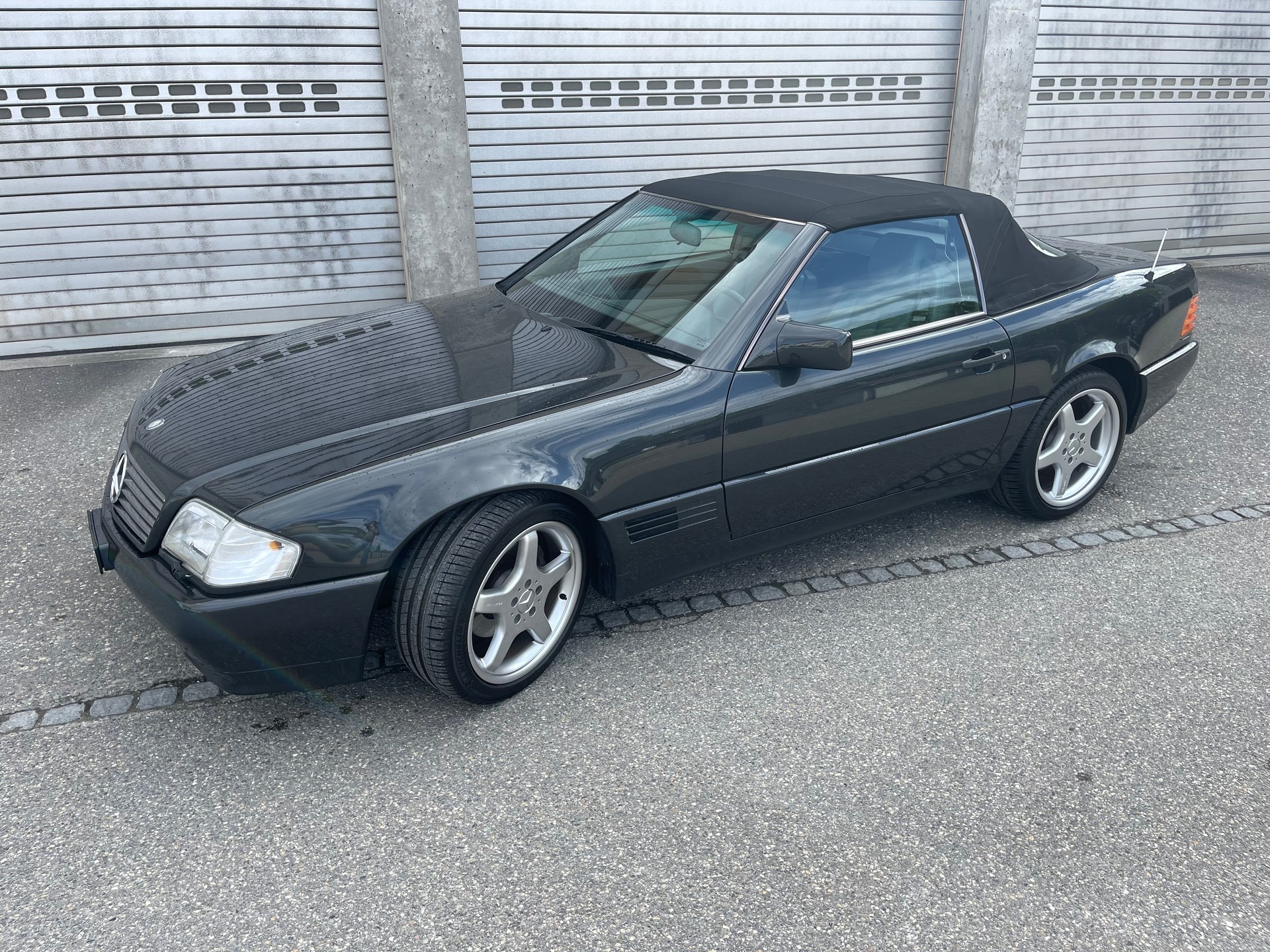 MERCEDES-BENZ SL 300-image-6