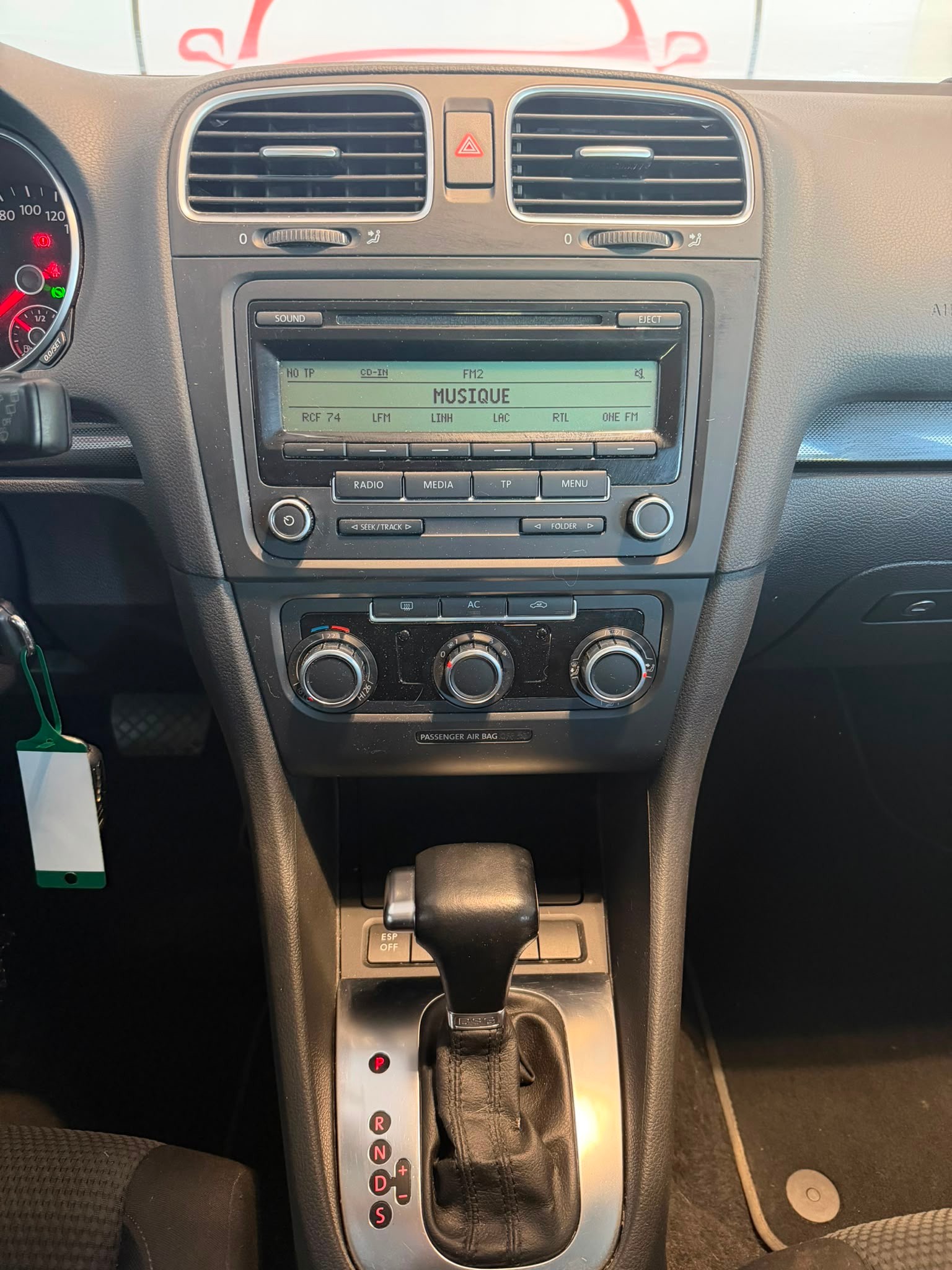 VW Golf 1.4 TSI Highline DSG-image-8