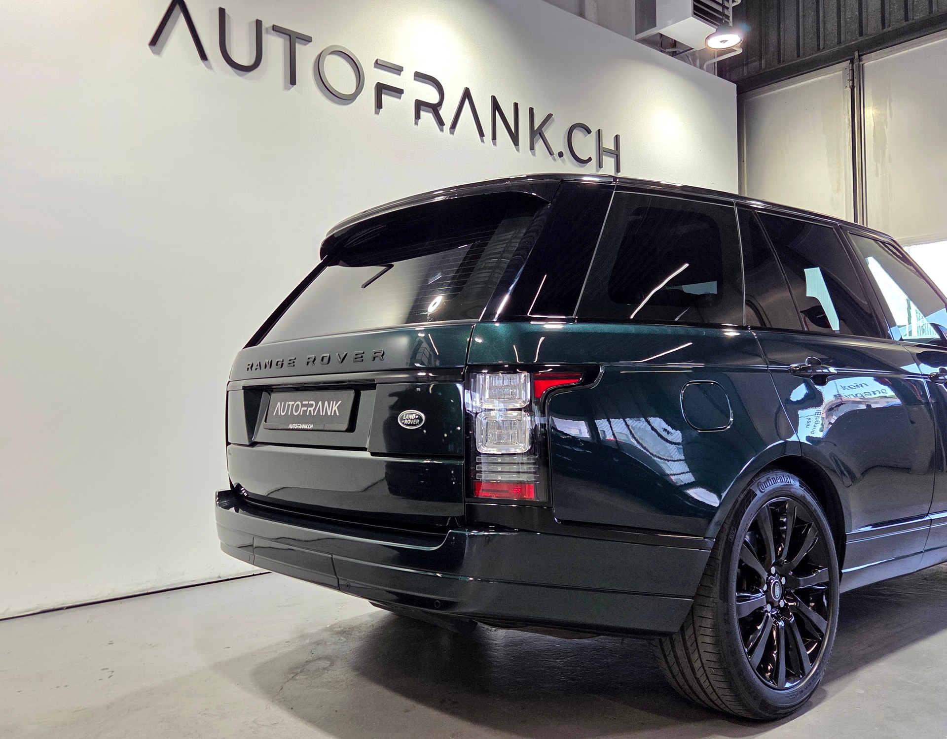 LAND ROVER Range Rover 3.0 TDV6 HSE-image-8