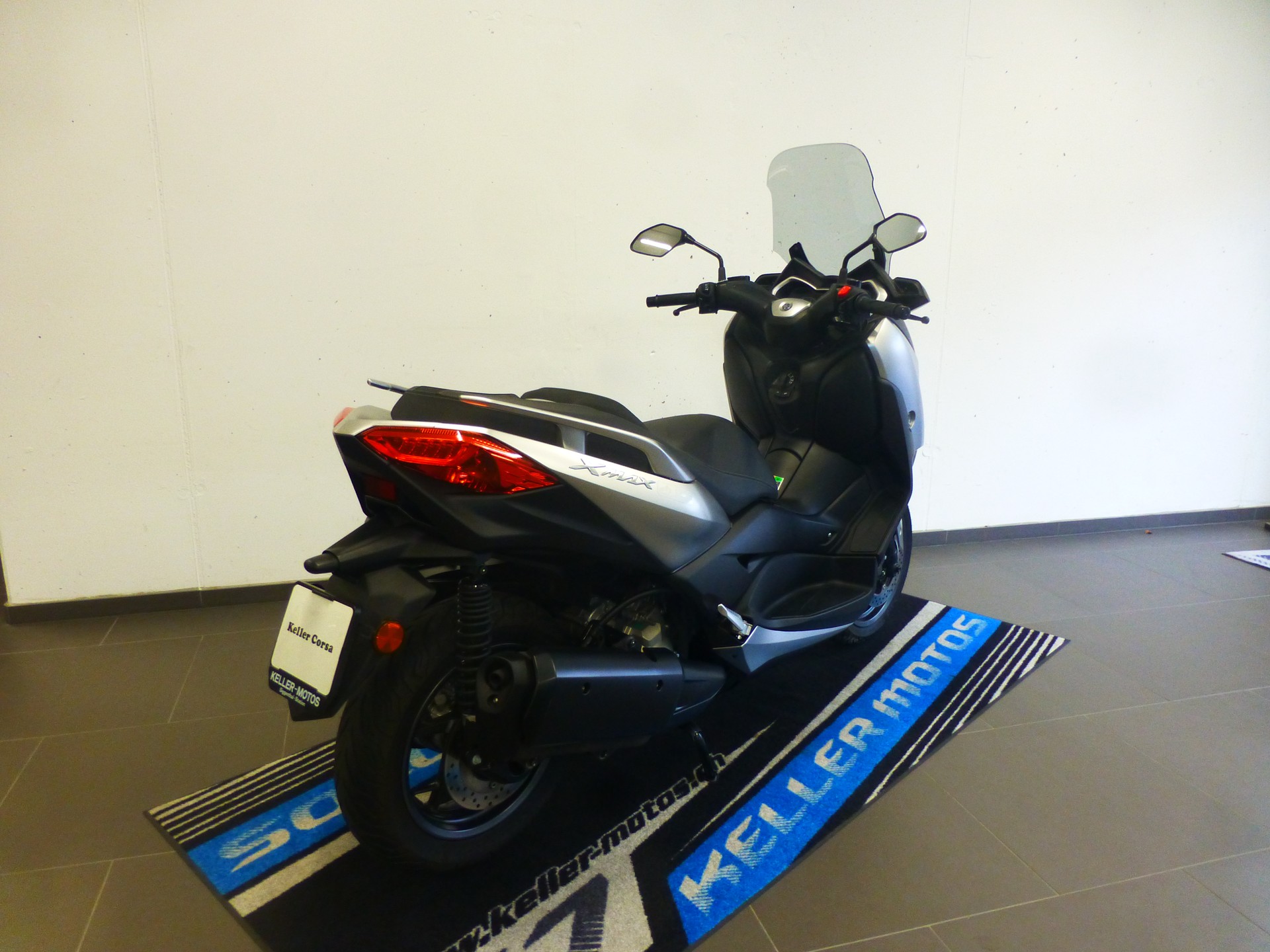 YAMAHA X-Max CZD 300 ABS-image-8