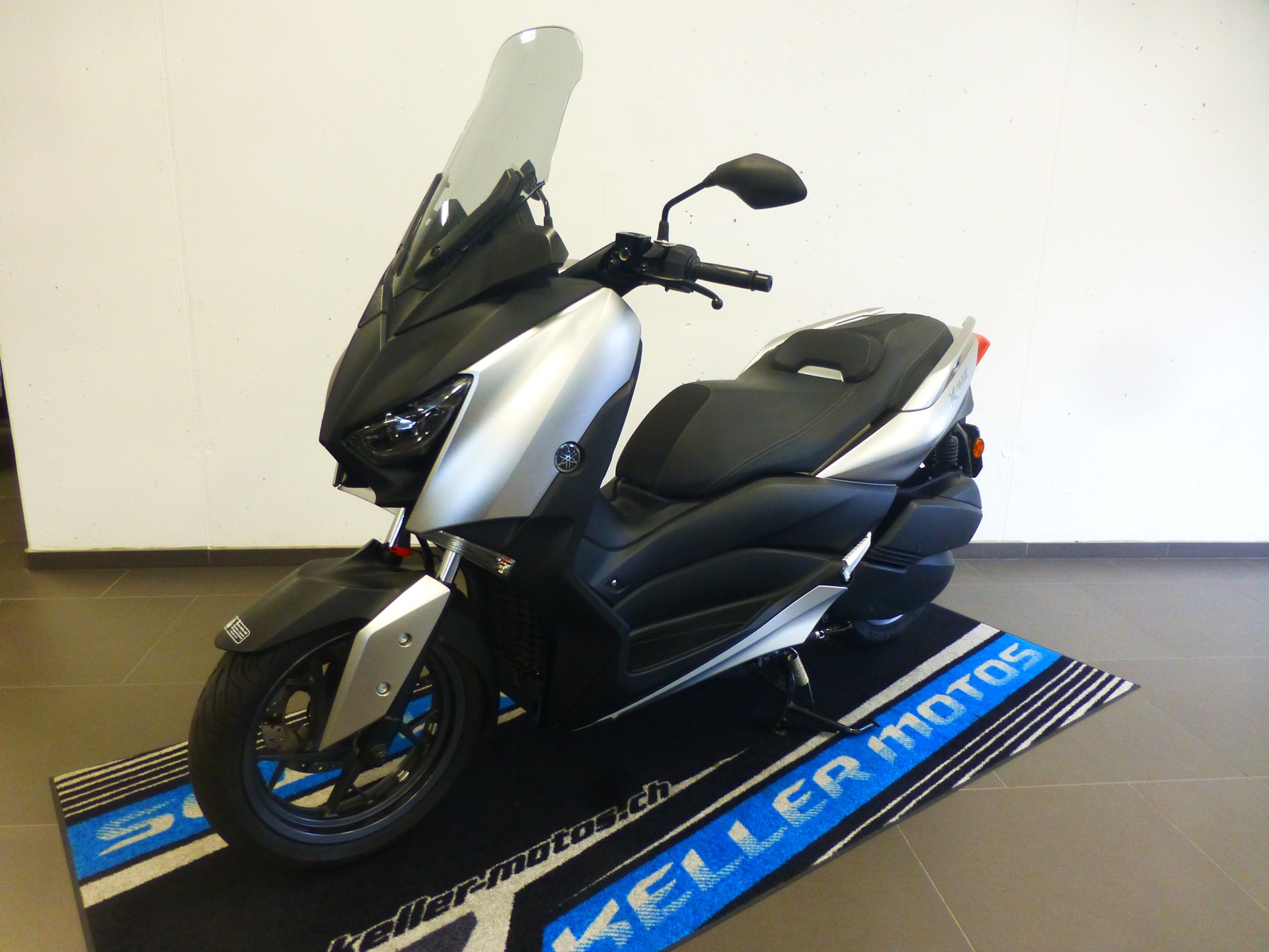YAMAHA X-Max CZD 300 ABS-image-7