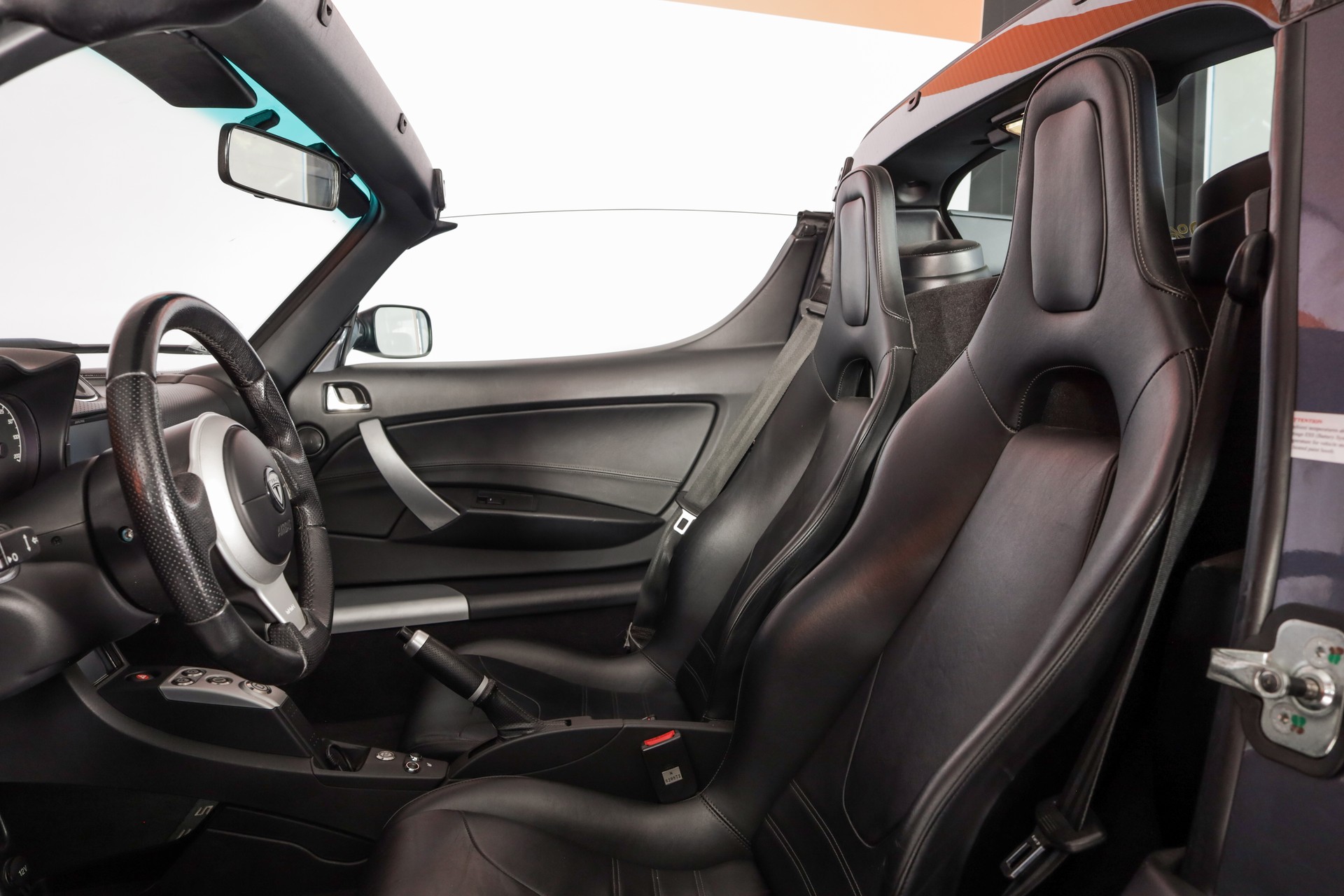 TESLA Roadster * Carbon Hard-top * 8 wheels-image-9