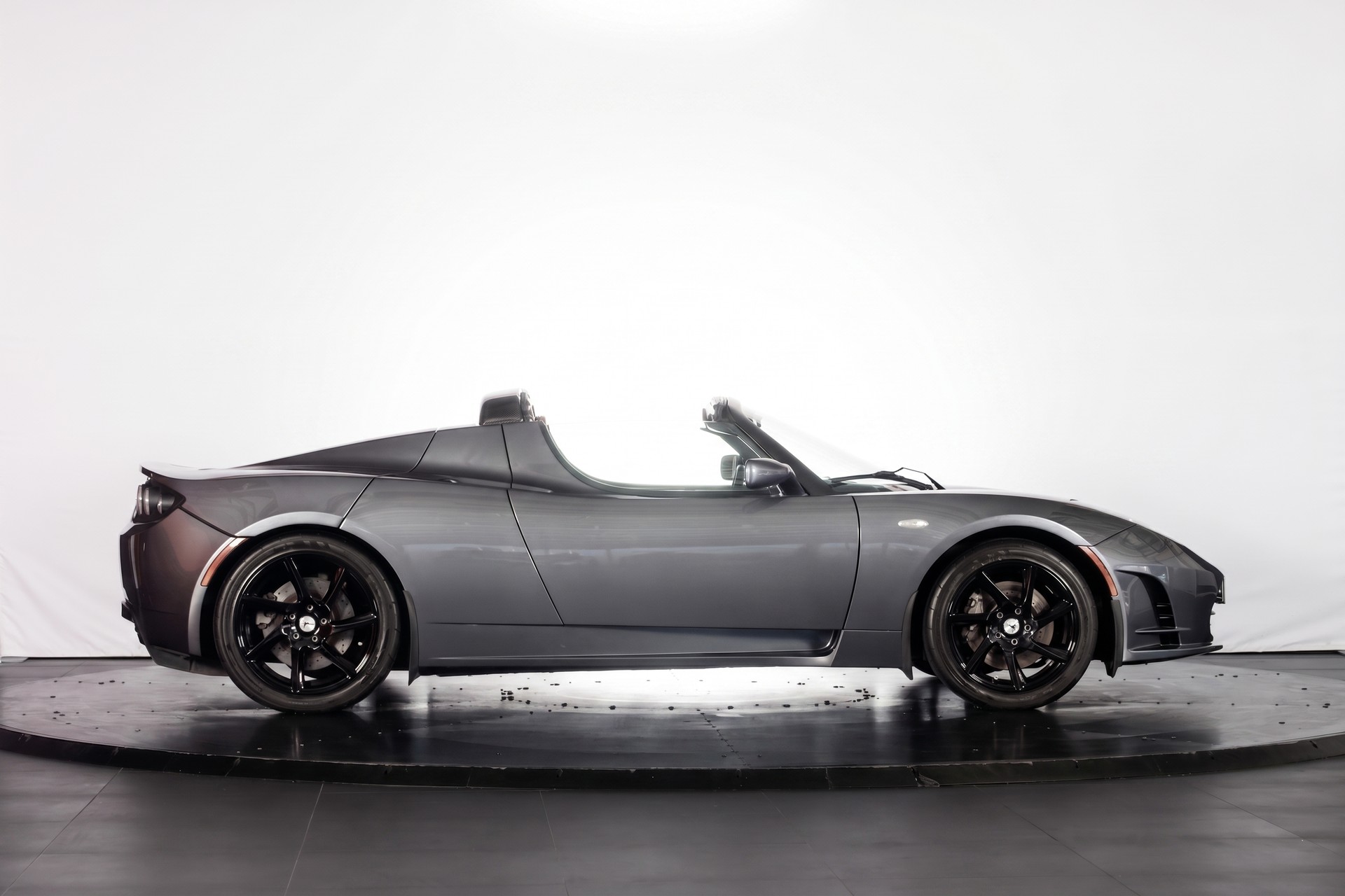 TESLA Roadster * Carbon Hard-top * 8 wheels-image-3