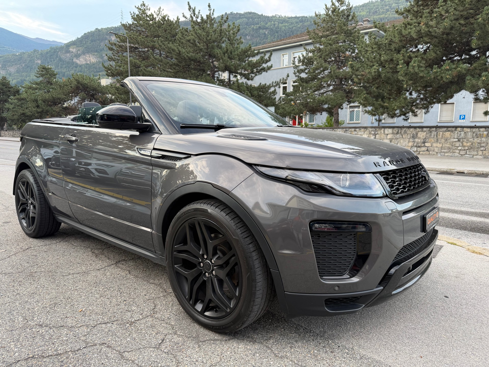LAND ROVER Range Rover Evoque Convert. 2.0Si4 HSE Dynamic AT9-image-6