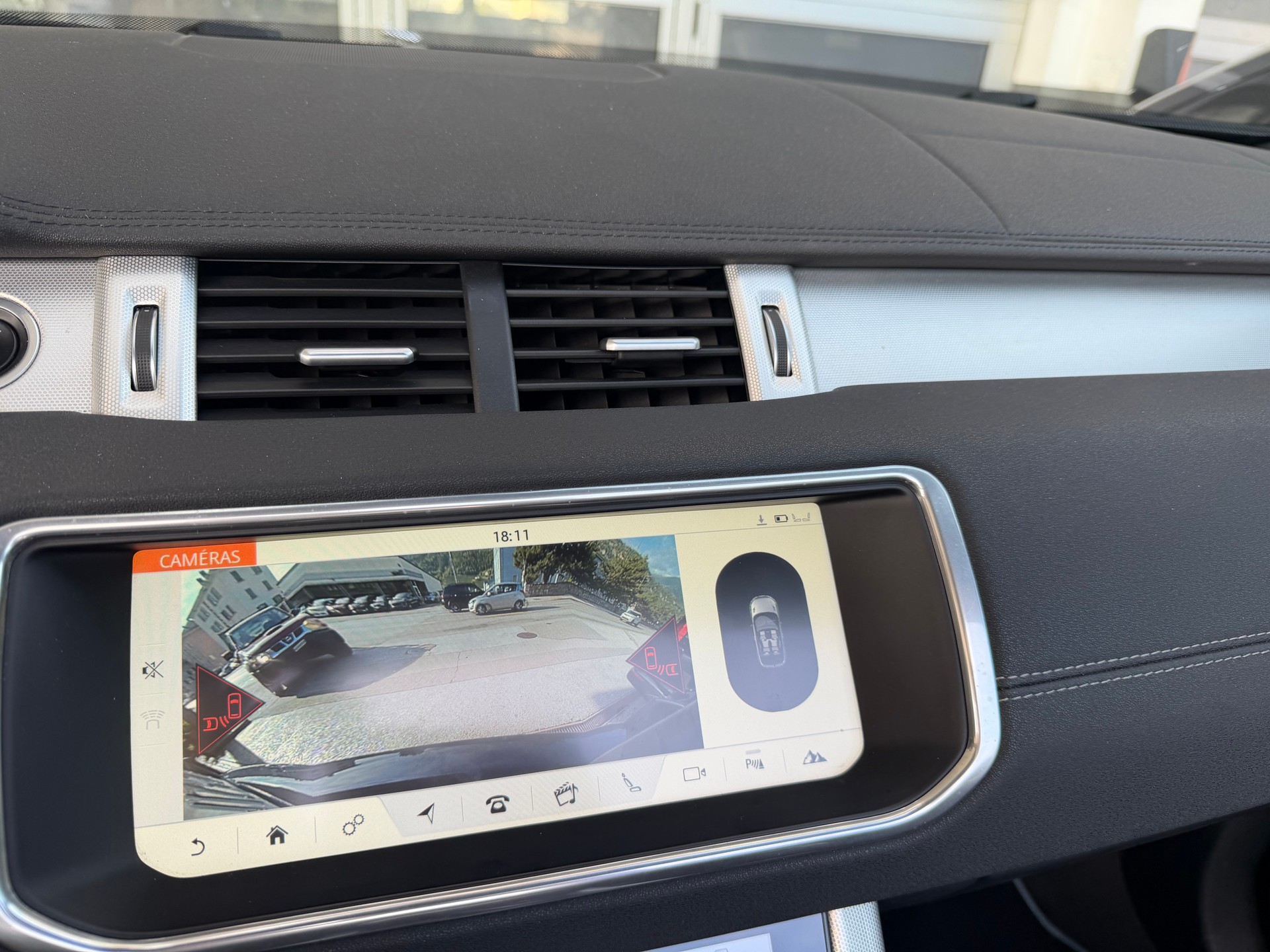 LAND ROVER Range Rover Evoque Convert. 2.0Si4 HSE Dynamic AT9-image-19