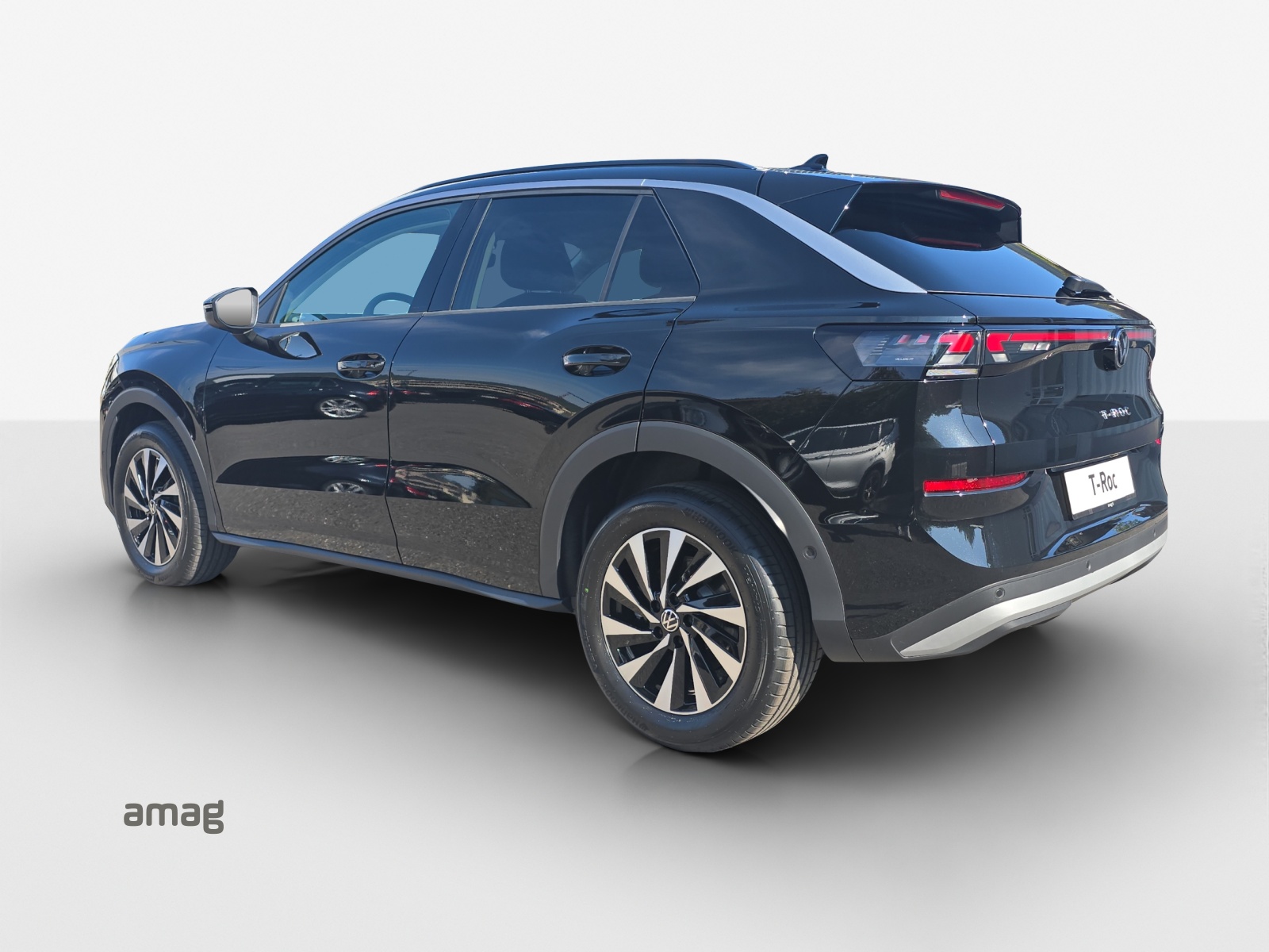 VW T-Roc 1.5 eTSI mHEV Life DSG-image-2