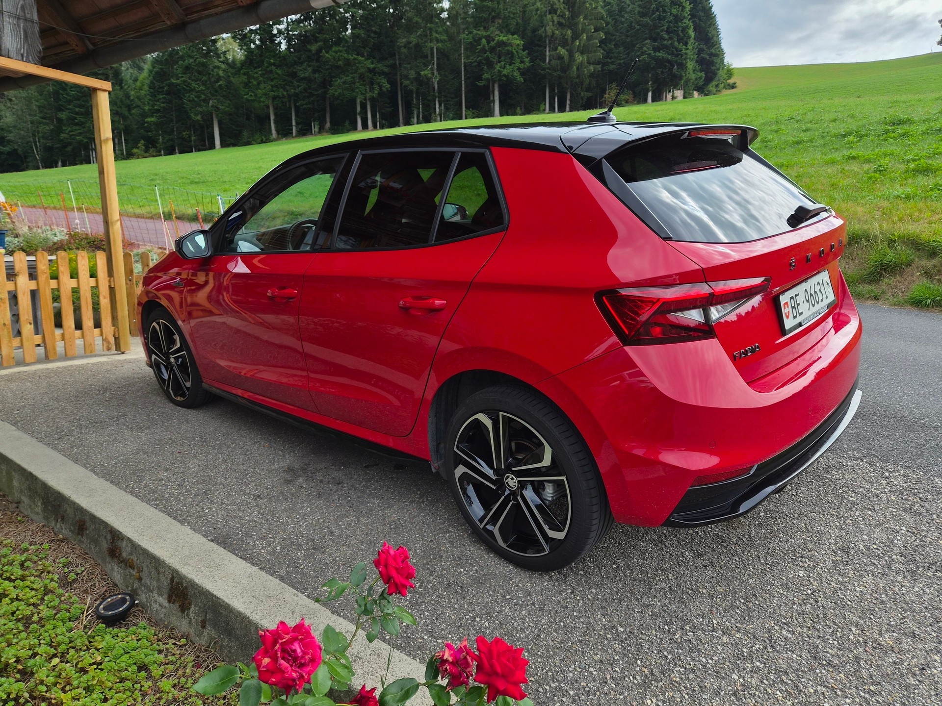 SKODA 1.5 TSI Monte Carlo DSG-image-1