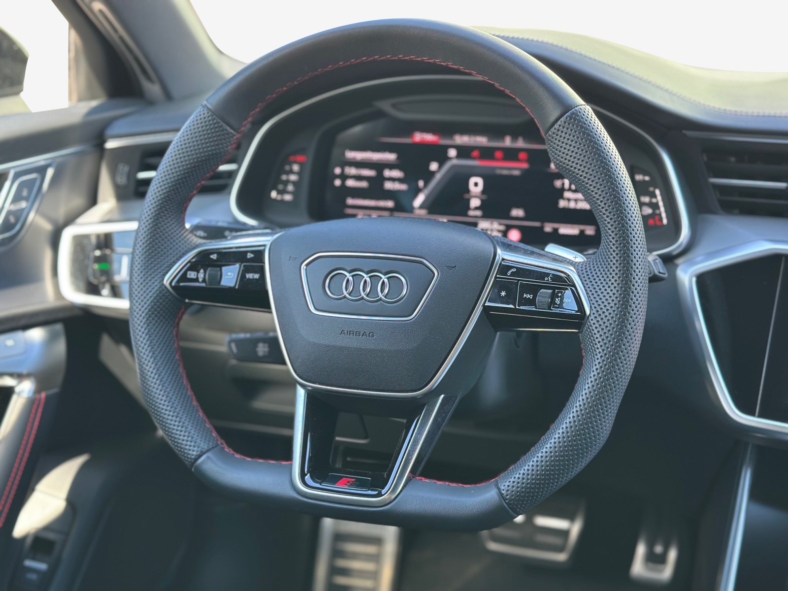 AUDI S6 Avant 3.0 TDI quattro tiptronic-image-9