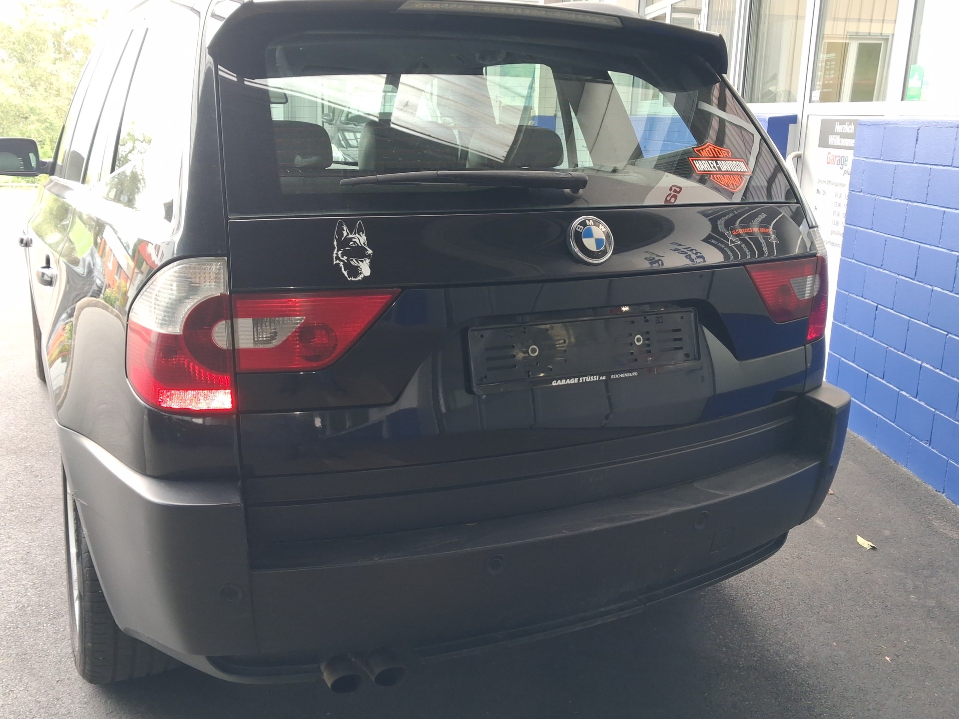 BMW X3 3.0i-image-2