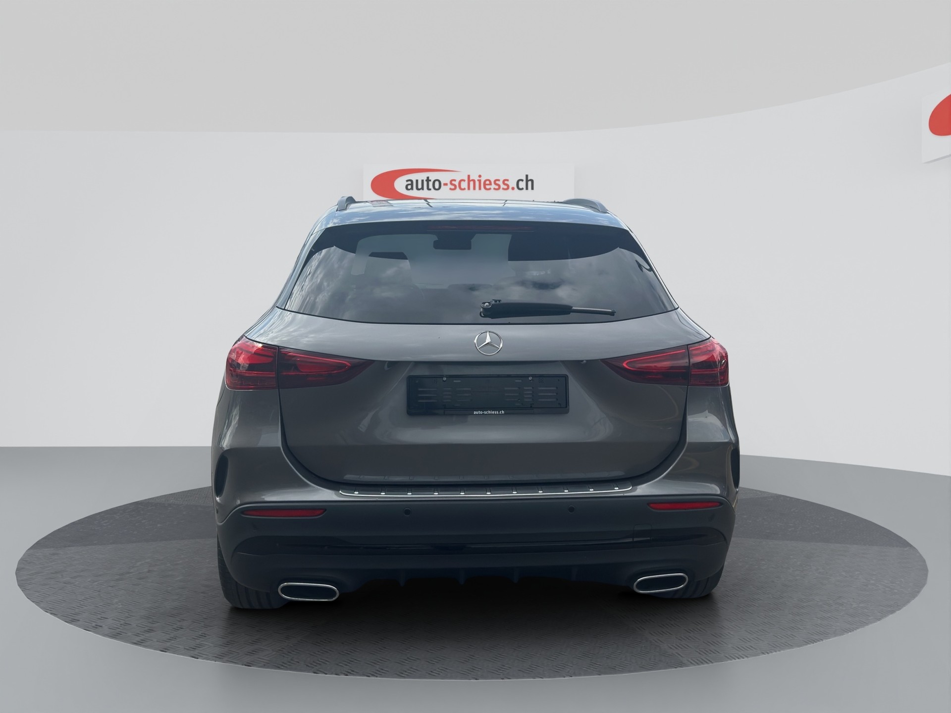MERCEDES-BENZ GLA 220d 4Matic 8G-DCT AMG Line-image-3