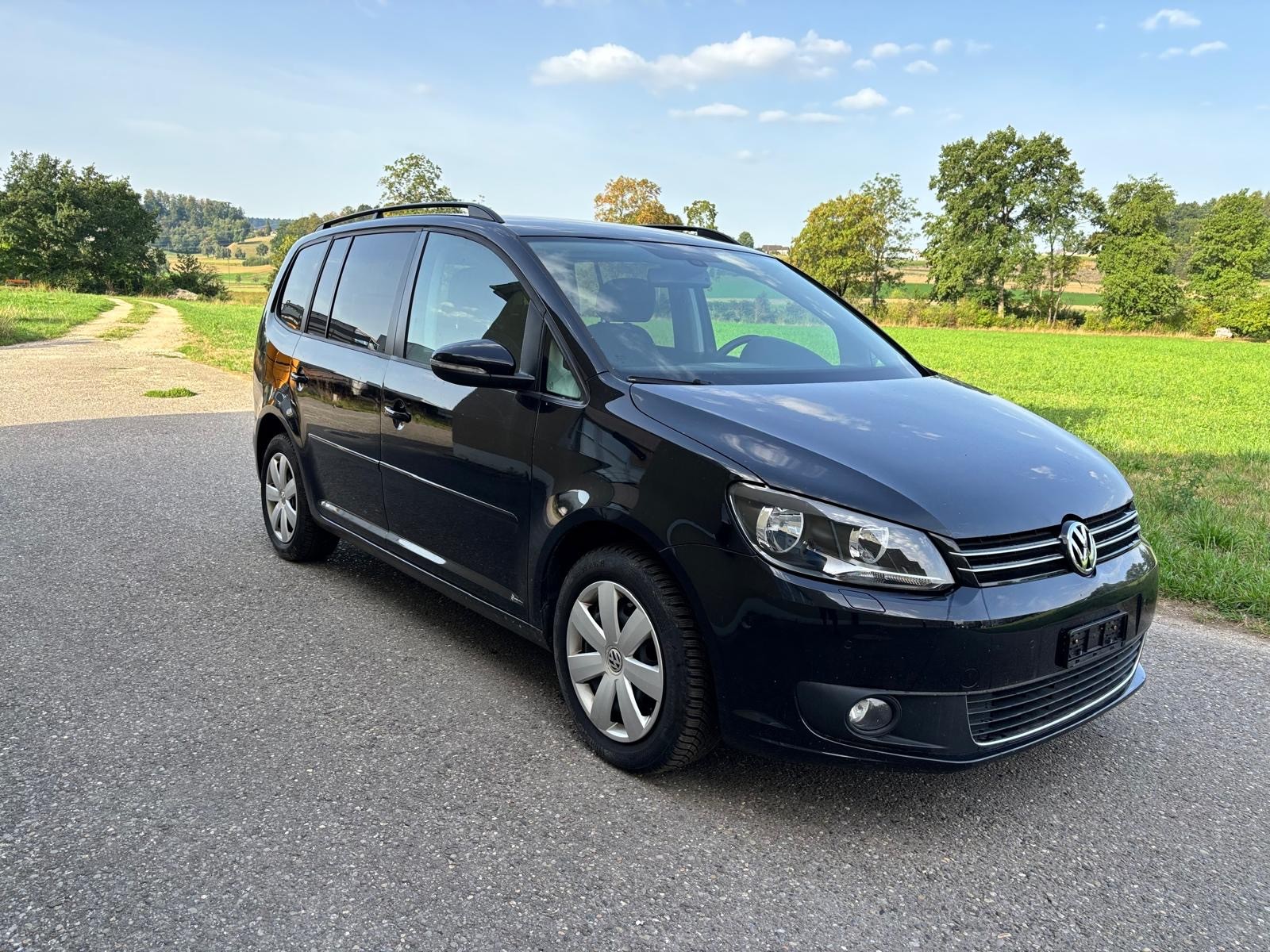 VW Touran 1.4 TSI Trendline-image-5