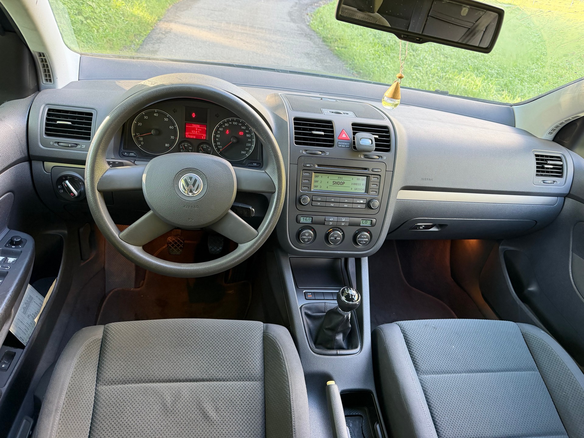 VW Golf 1.6 FSI Comfortline-image-5