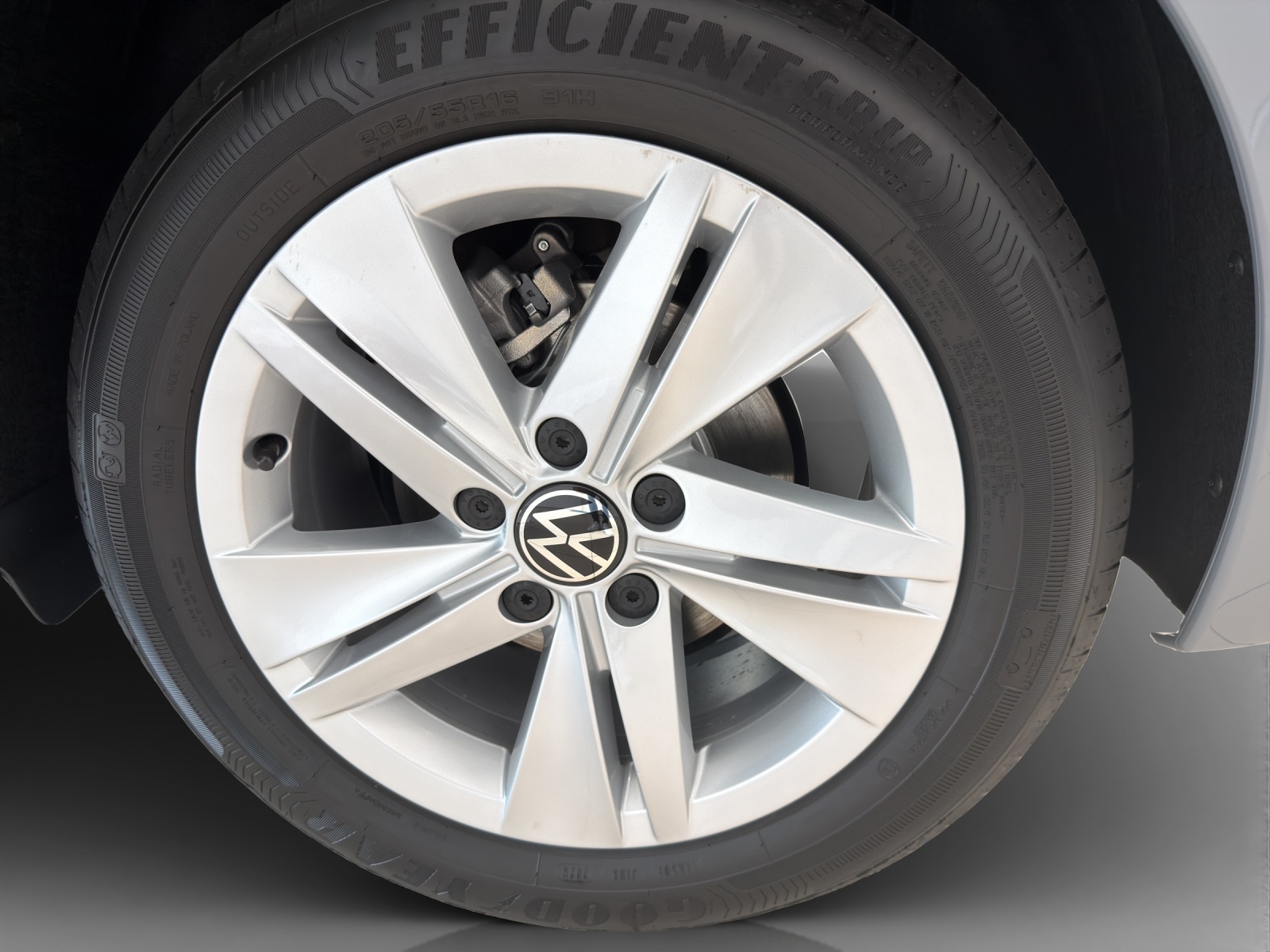 VW Golf 1.5 e TSI mHEV Value DSG-image-13
