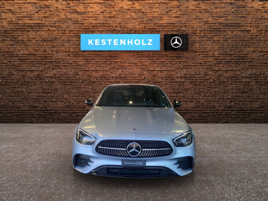 MERCEDES-BENZ E 220 d Swiss Star 4Matic-image-4