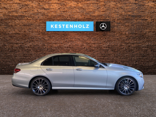 MERCEDES-BENZ E 220 d Swiss Star 4Matic-showroom-element-2