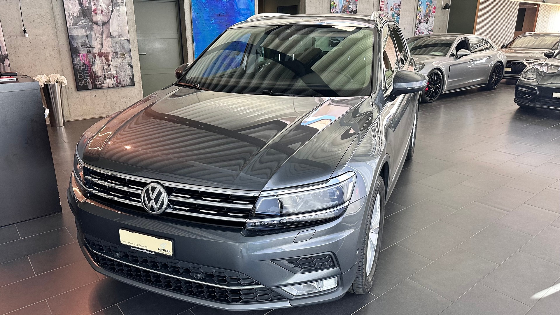 VW Tiguan 2.0 TSI Highline DSG-image-9