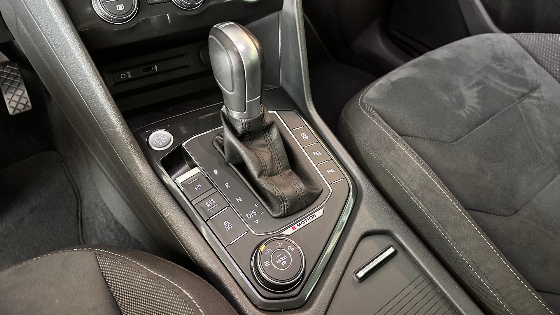VW Tiguan 2.0 TSI Highline DSG-image-15