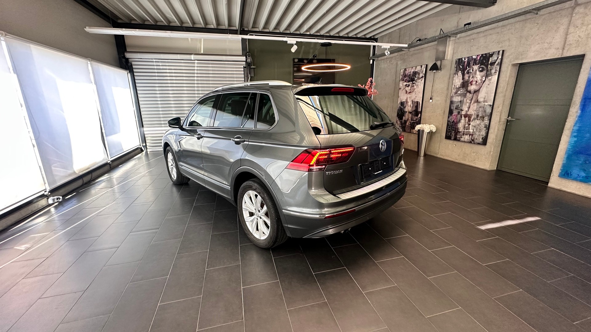 VW Tiguan 2.0 TSI Highline DSG-image-16