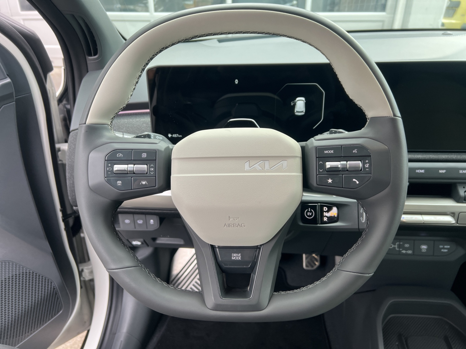 KIA EV3 81 kWh GT-Line-image-10