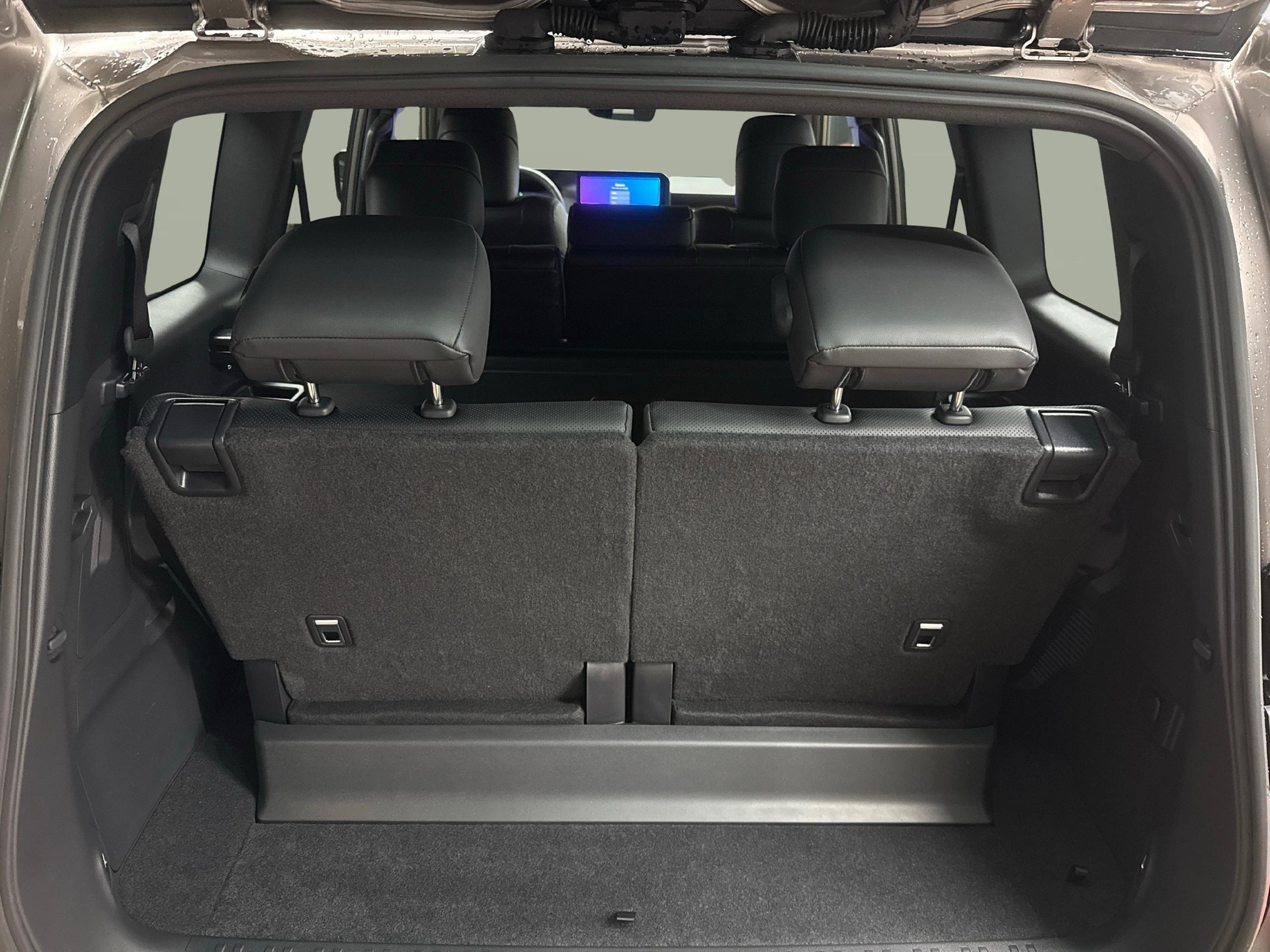 TOYOTA Land Cruiser 2.8 D 48V Style-image-11