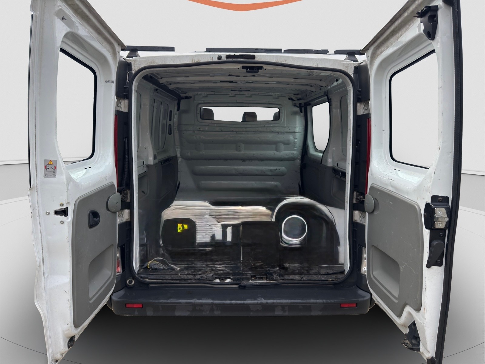 RENAULT Trafic 2.0 dCi 115 2.9t L2H1-image-9