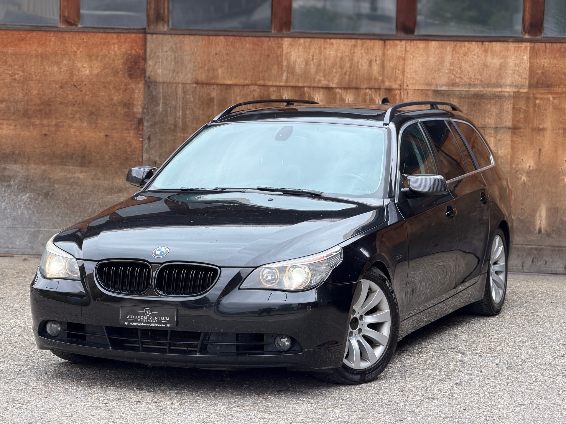 BMW 545i Touring