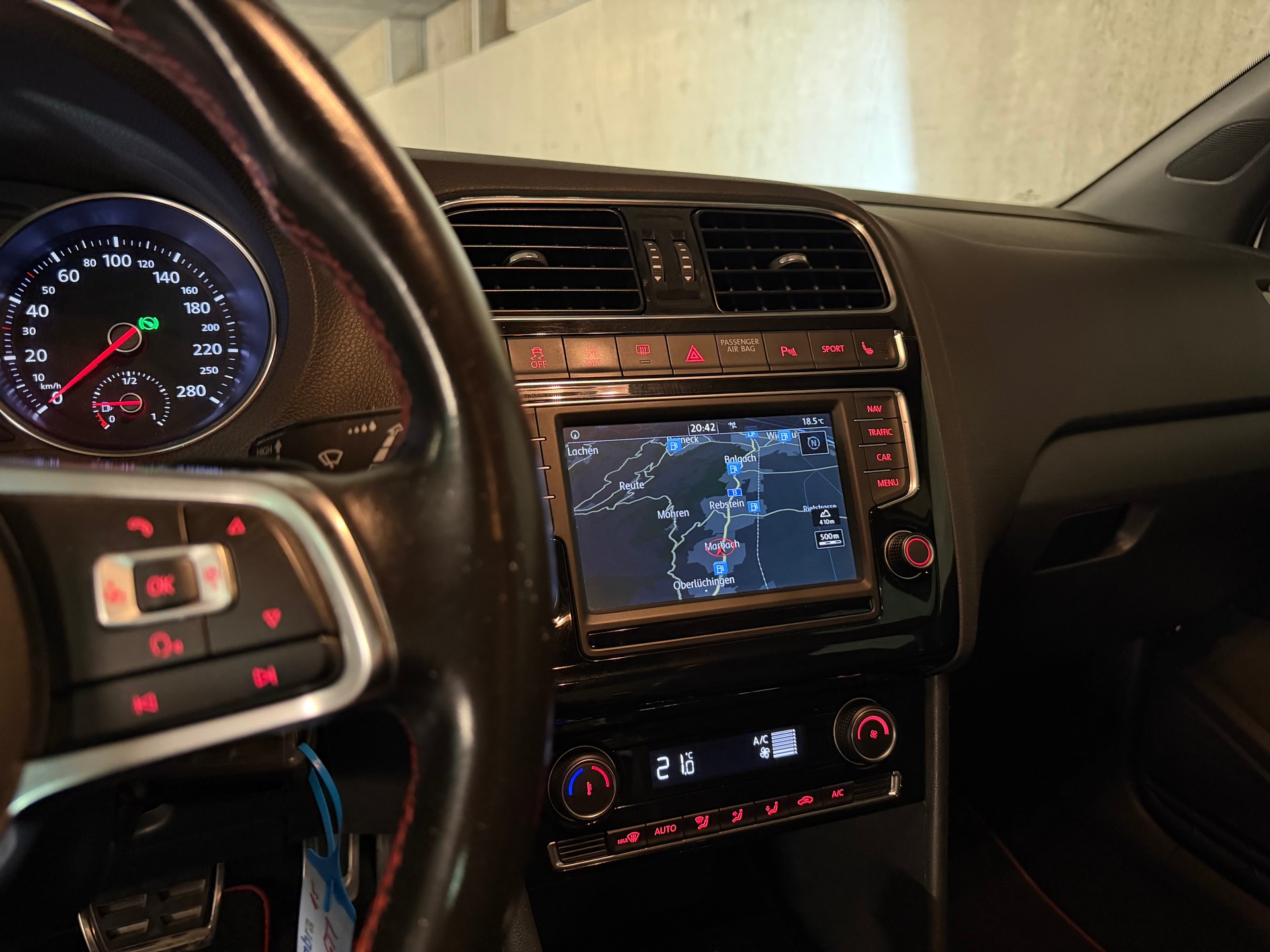 VW Polo 1.8 TSI GTI DSG-image-24
