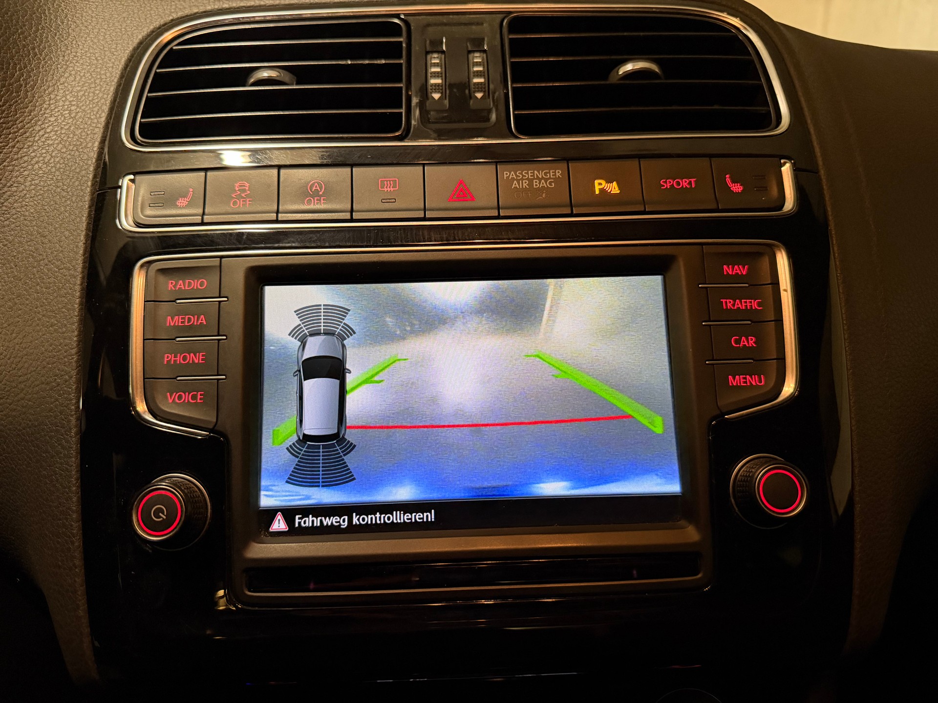 VW Polo 1.8 TSI GTI DSG-image-26