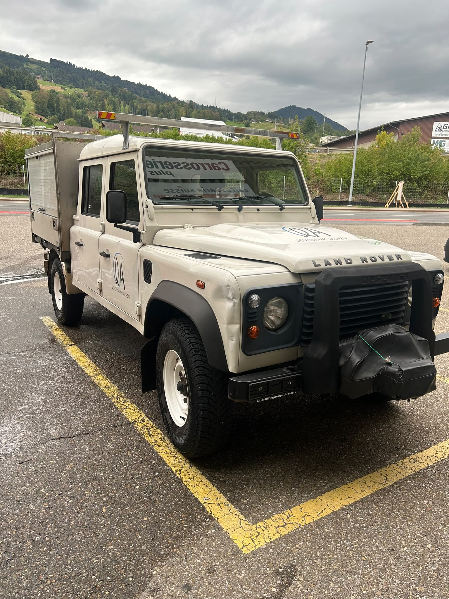 LAND ROVER 130 TD 4-image-2