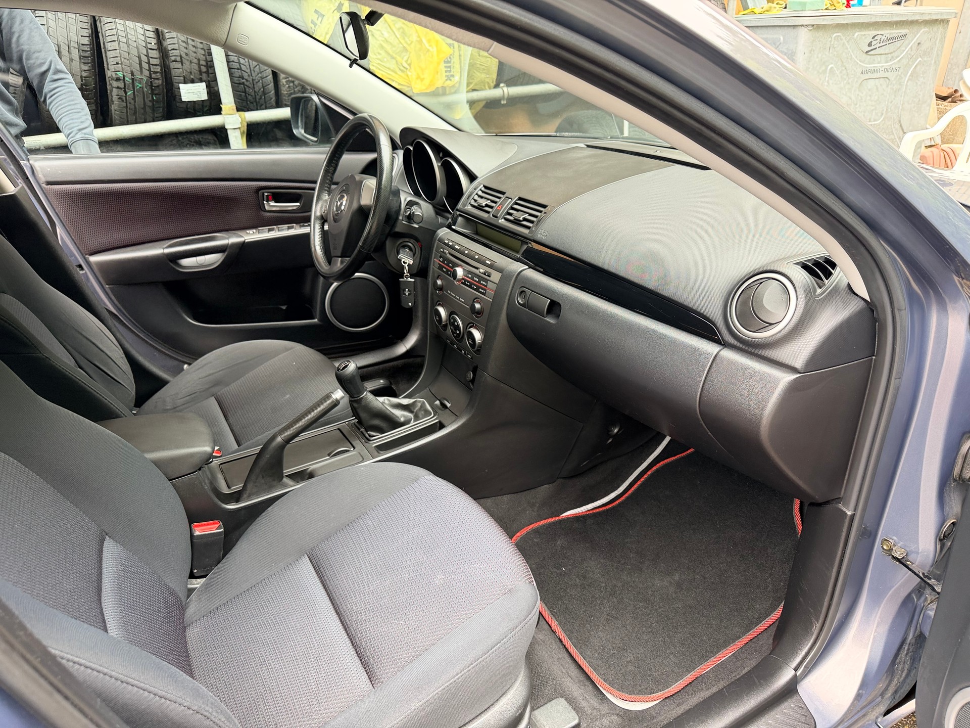 MAZDA 3 1.6 16V Exclusive Frisch MFK-image-14