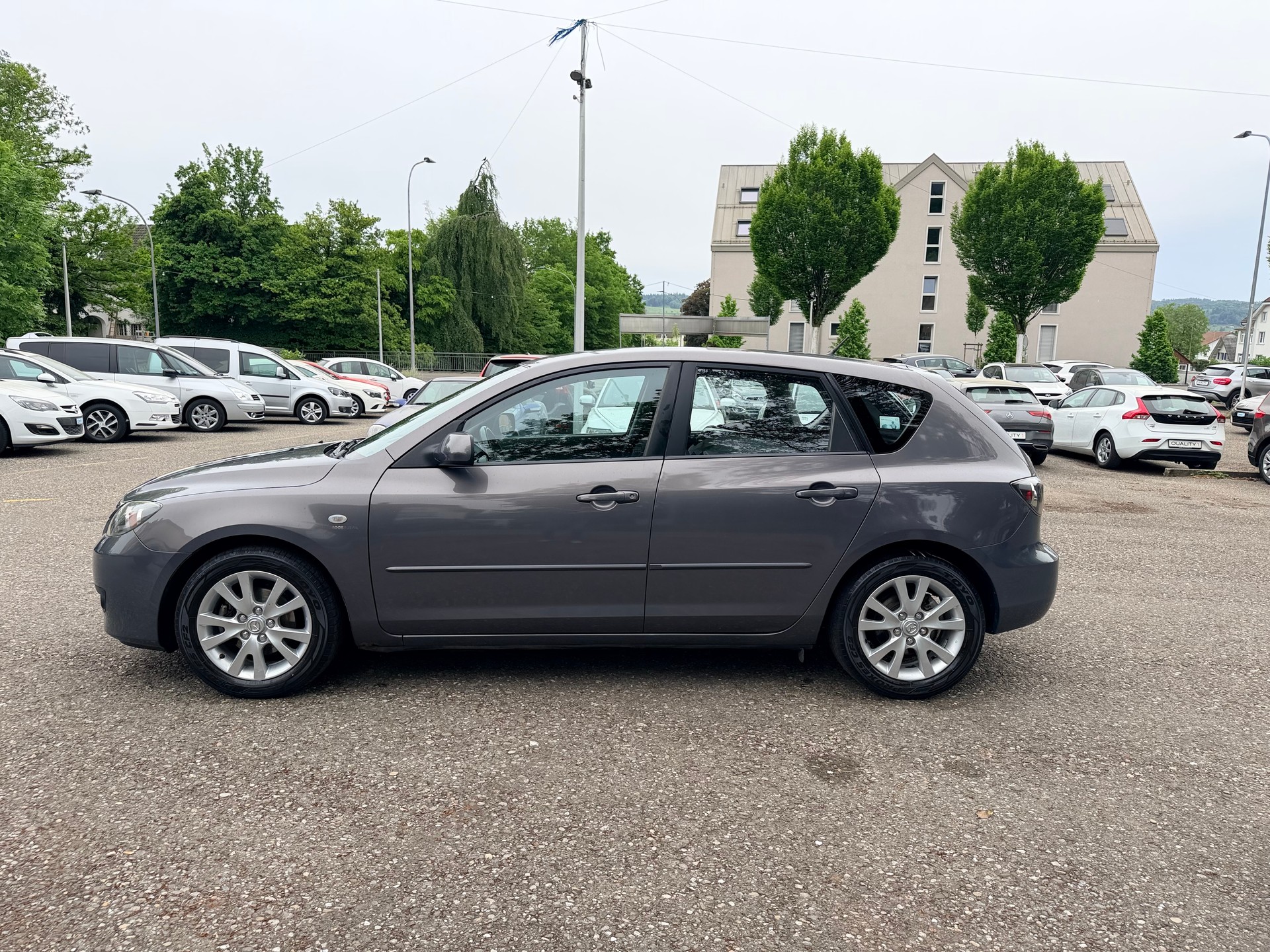 MAZDA 3 1.6 16V Exclusive Frisch MFK-image-4