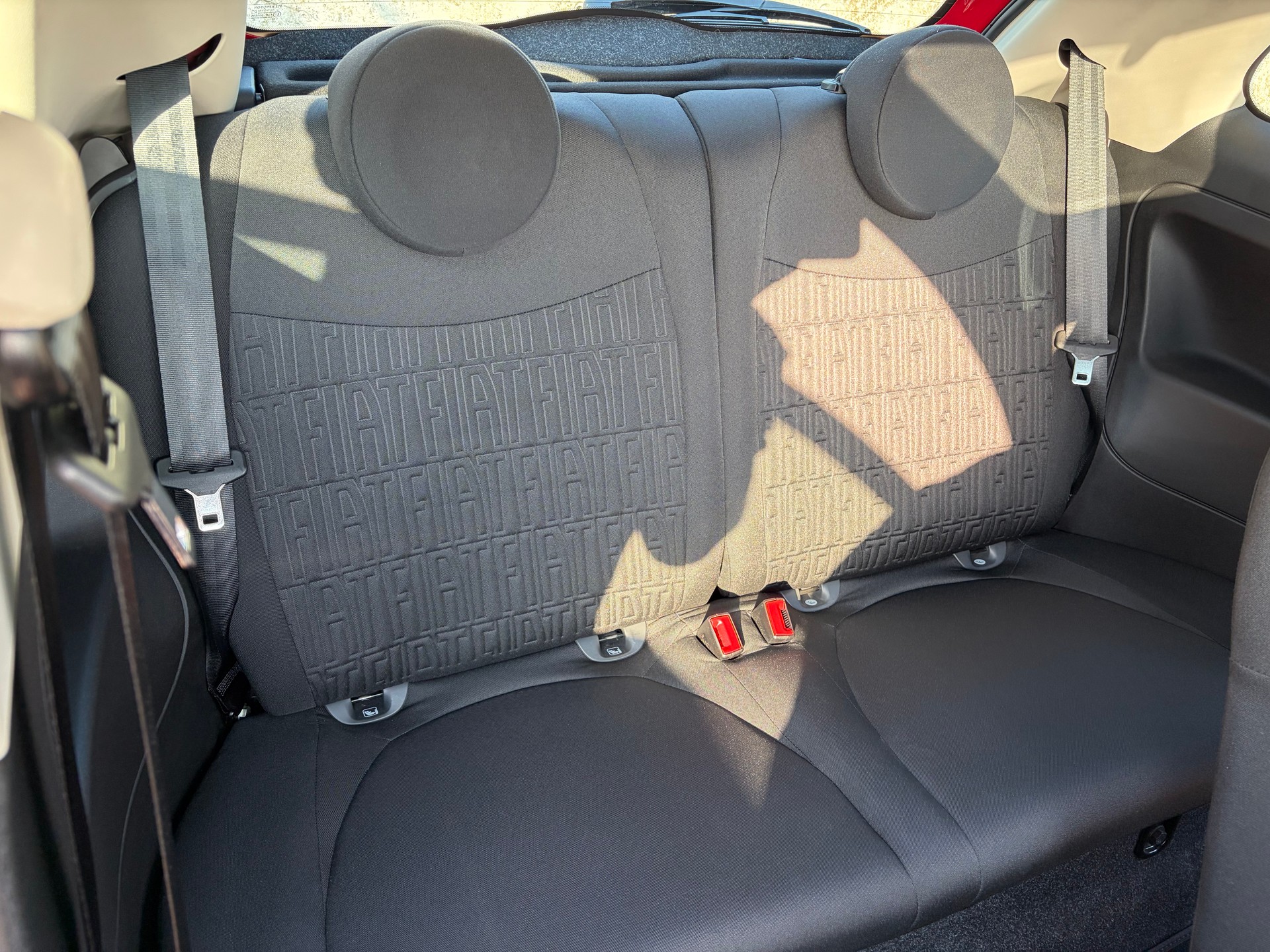 FIAT 1.0 Hybrid Lounge-image-16