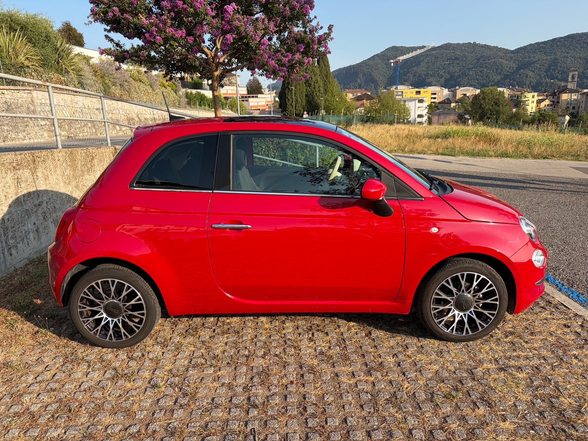 FIAT 1.0 Hybrid Lounge-image-2
