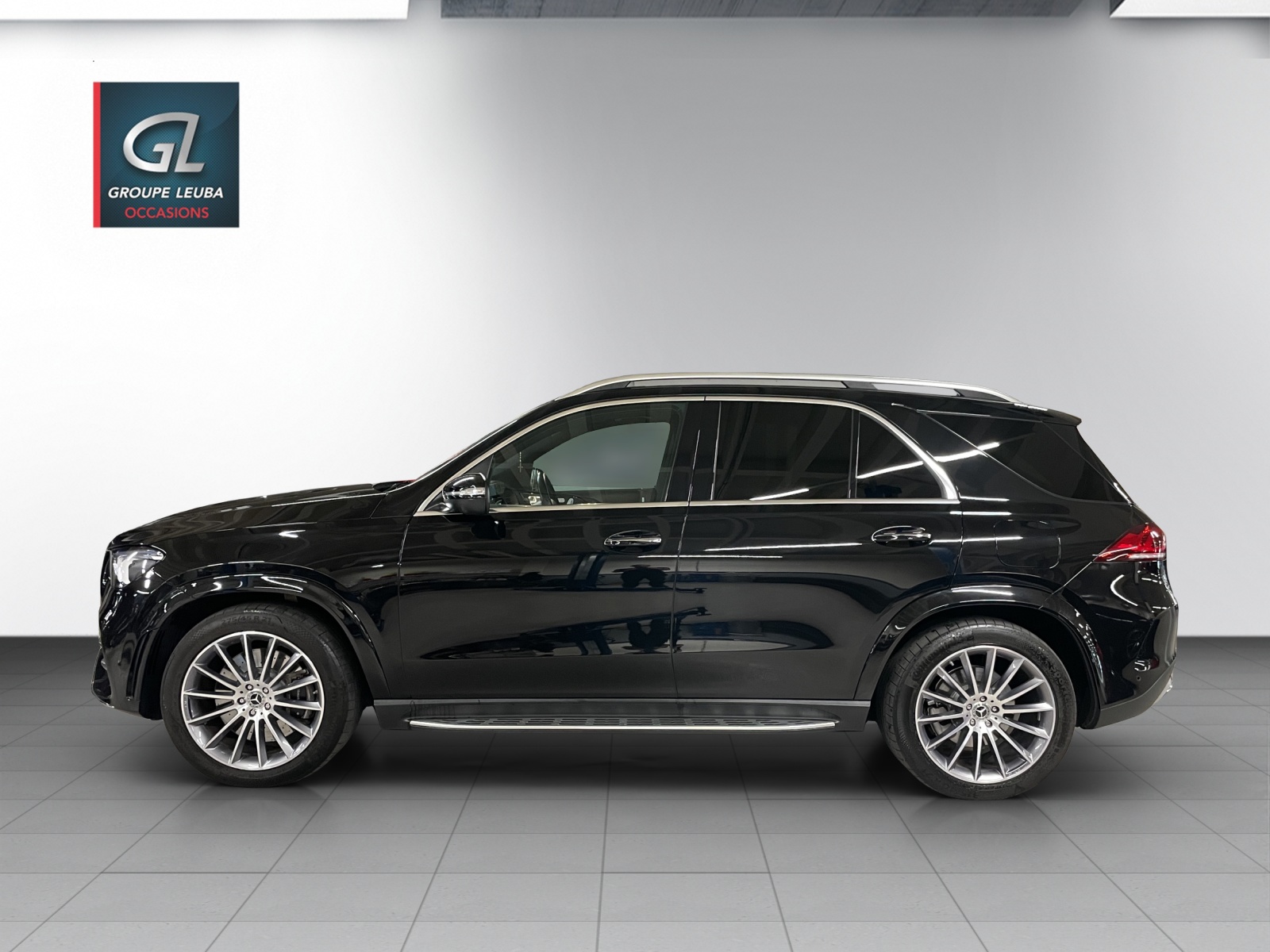 MERCEDES-BENZ GLE 350 e 4Matic AMG Line 9G-Tronic-image-2