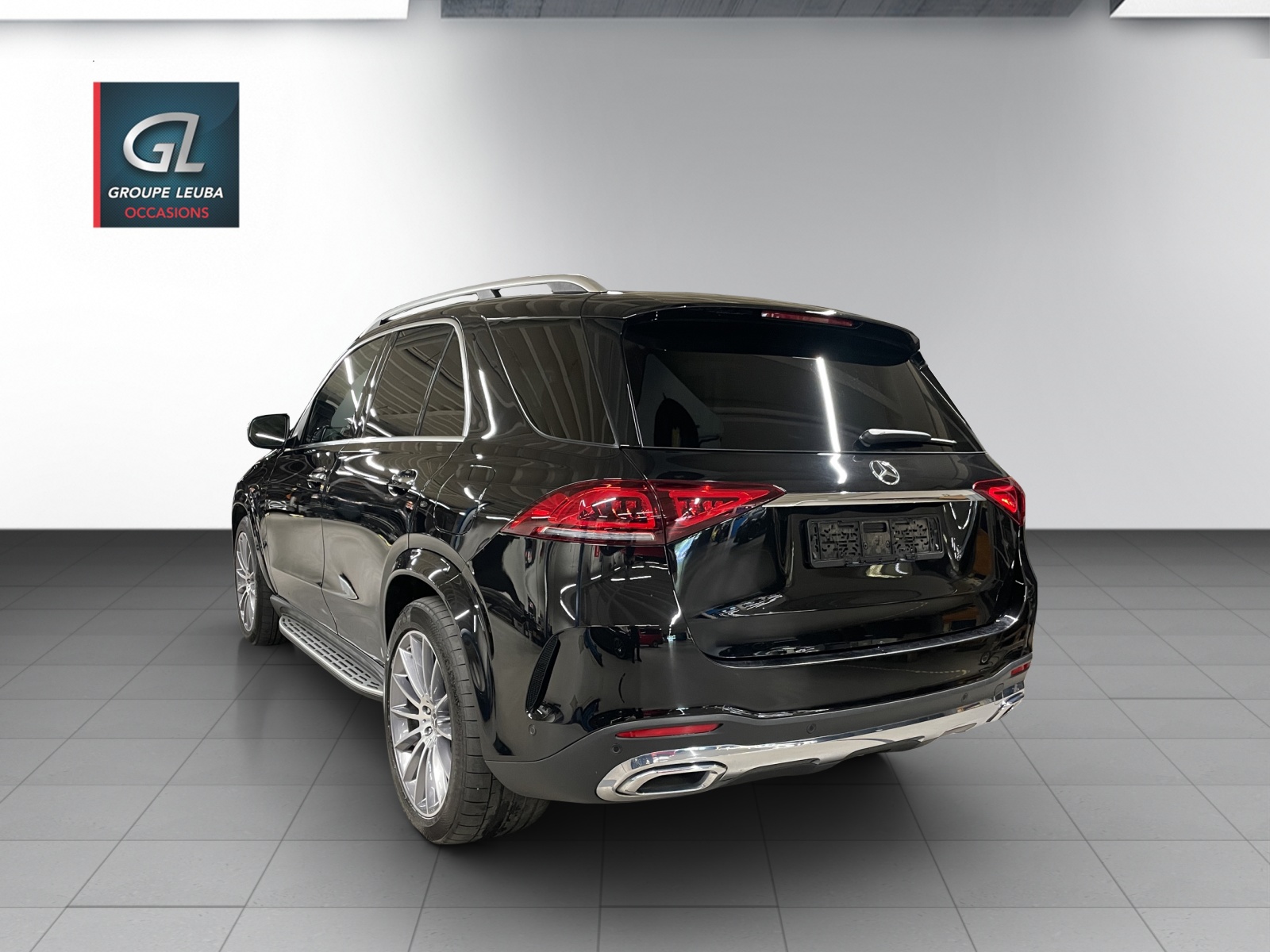 MERCEDES-BENZ GLE 350 e 4Matic AMG Line 9G-Tronic-image-3
