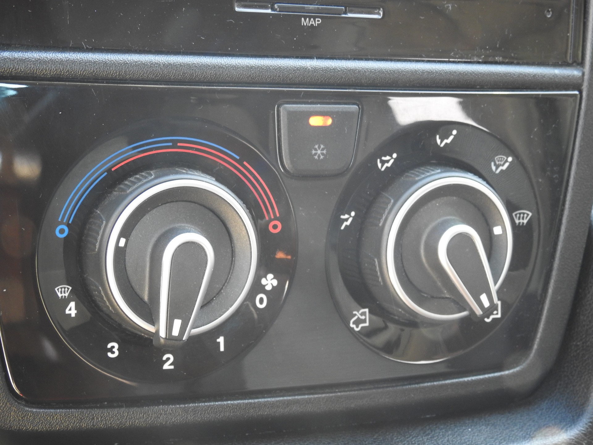 FIAT Hymer T 614CL-image-16