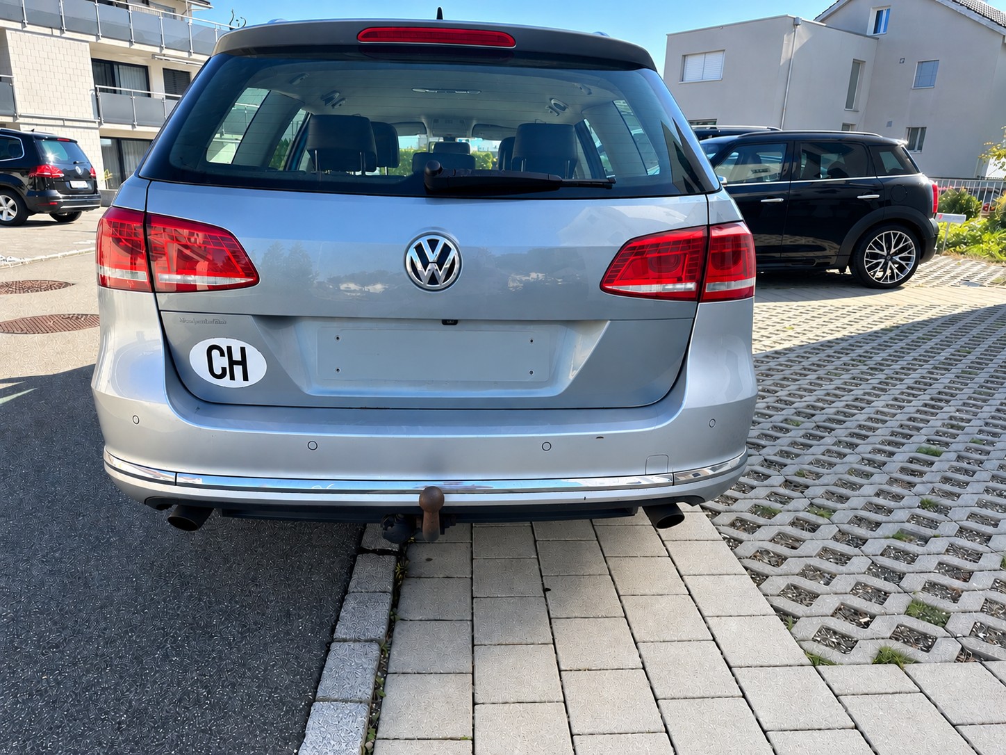 VW Passat Variant 2.0 TDI BMT Highline 4MDSG-image-6