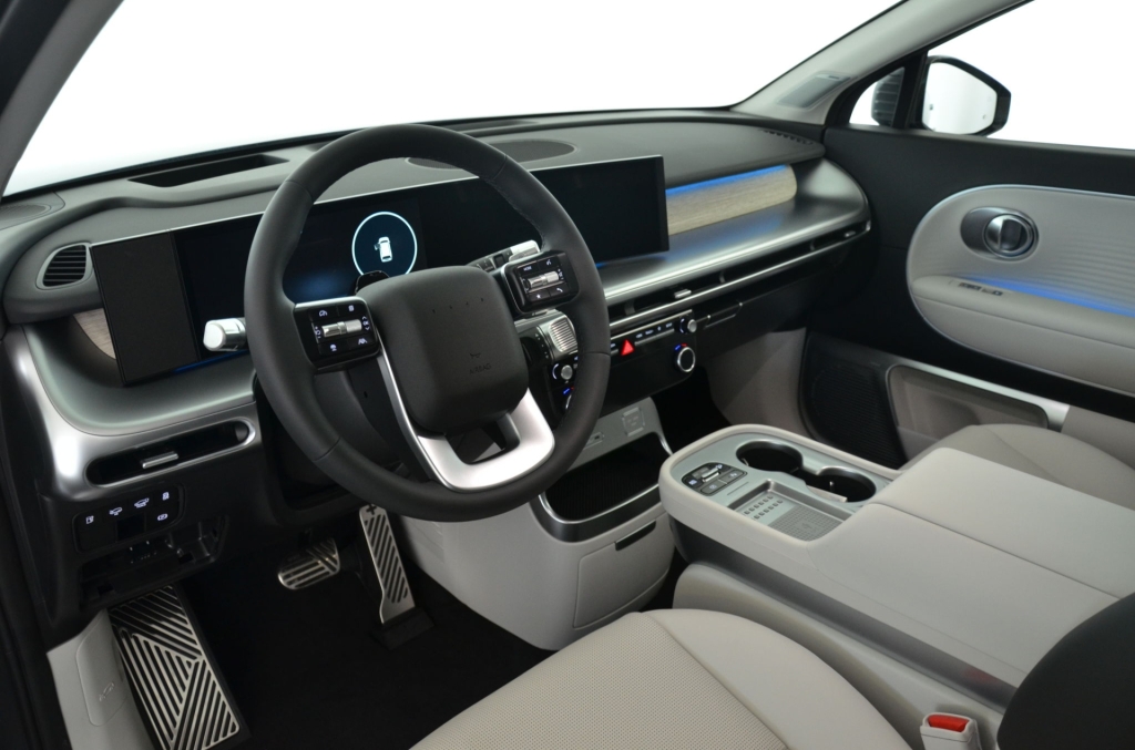 HYUNDAI Ioniq 9 110kWh Prestige Line 4WD-image-10