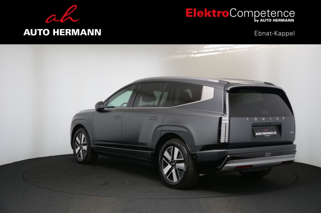 HYUNDAI Ioniq 9 110kWh Prestige Line 4WD-image-4