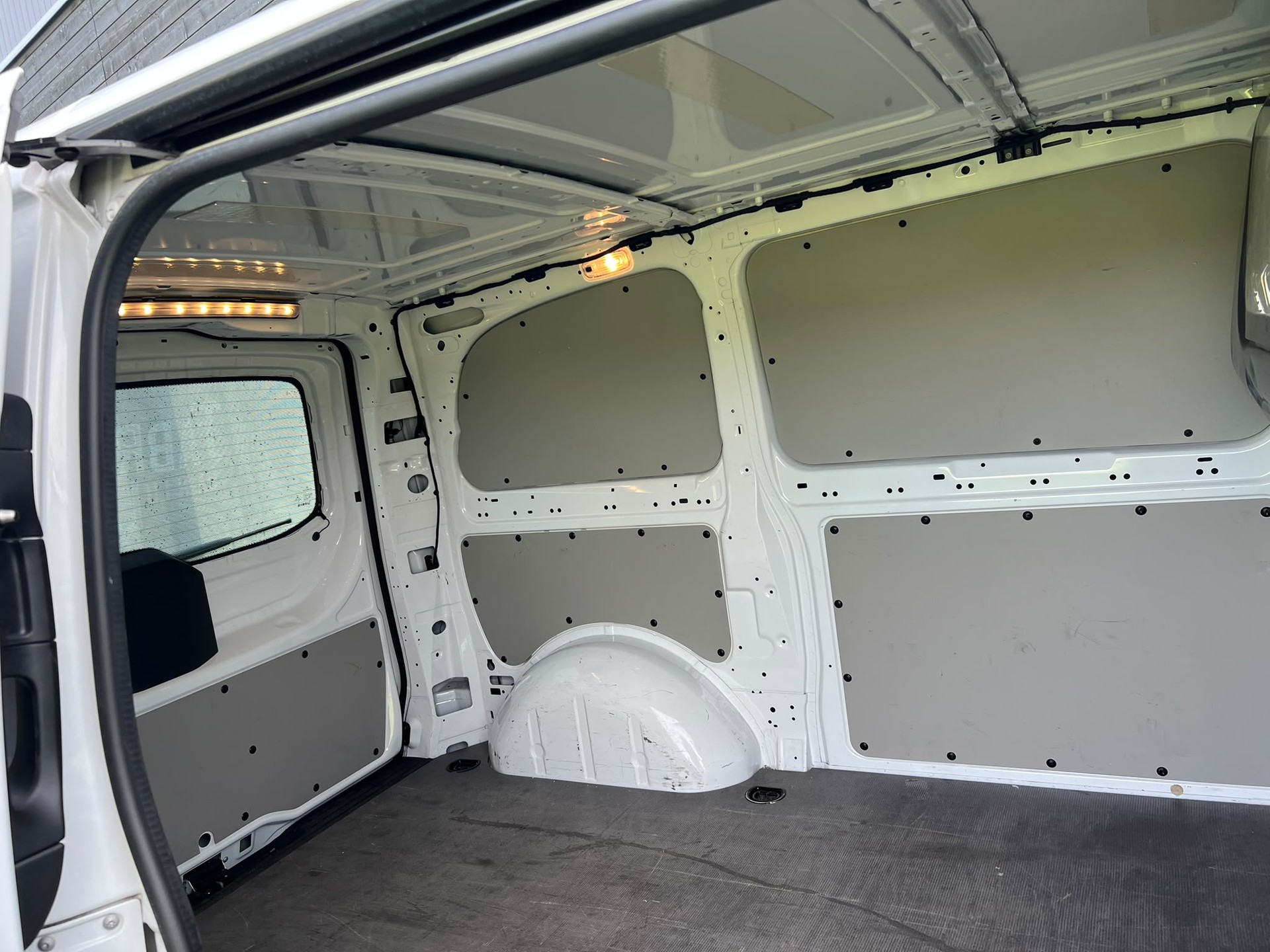 MERCEDES-BENZ Vito 114 CDI FWD Base-image-7