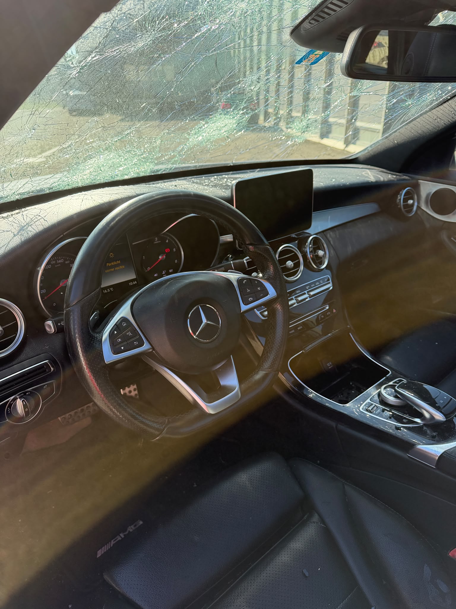 MERCEDES-BENZ C 220 d Avantgarde 4Matic 7G-Tronic-image-10
