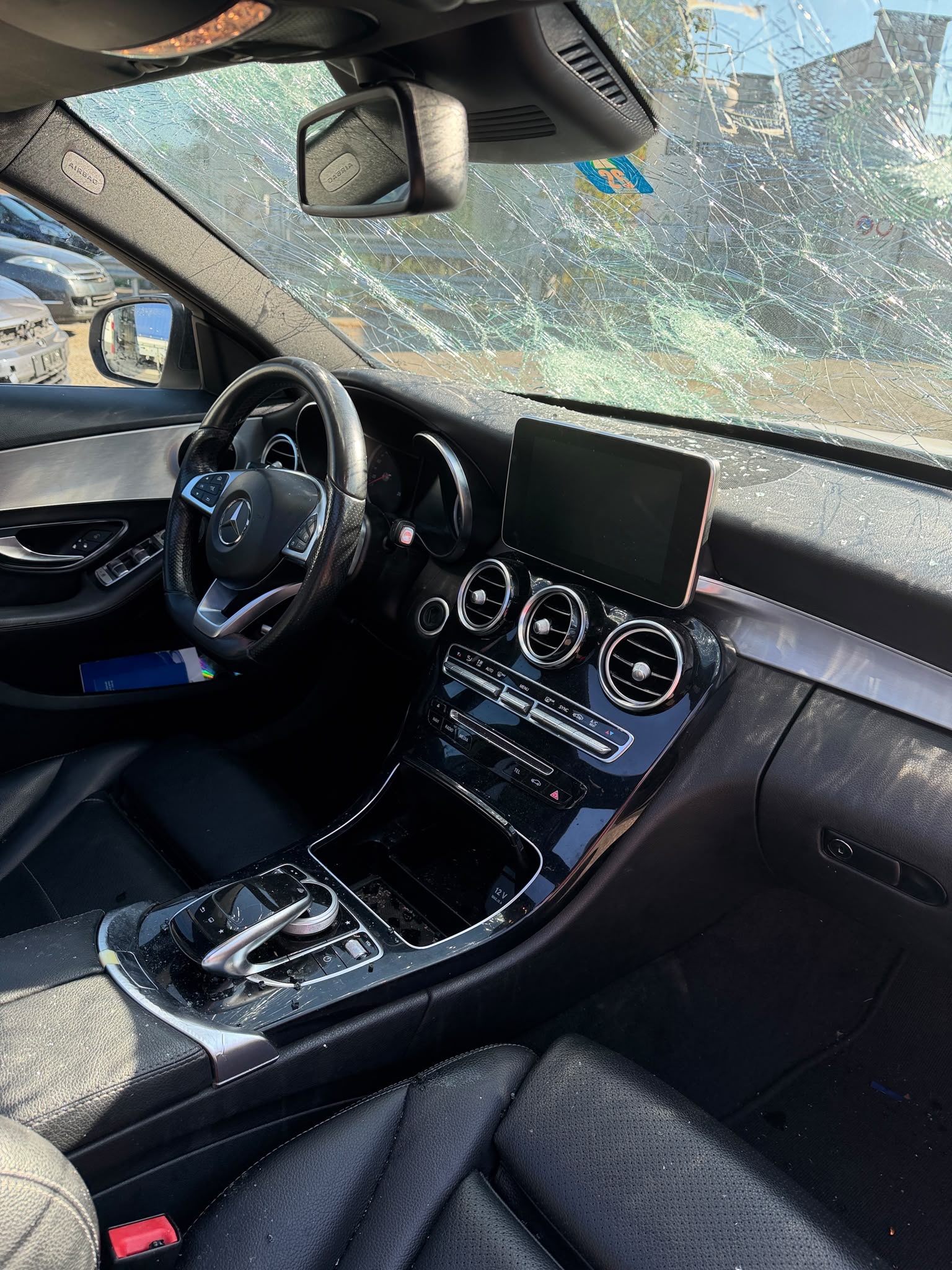 MERCEDES-BENZ C 220 d Avantgarde 4Matic 7G-Tronic-image-9