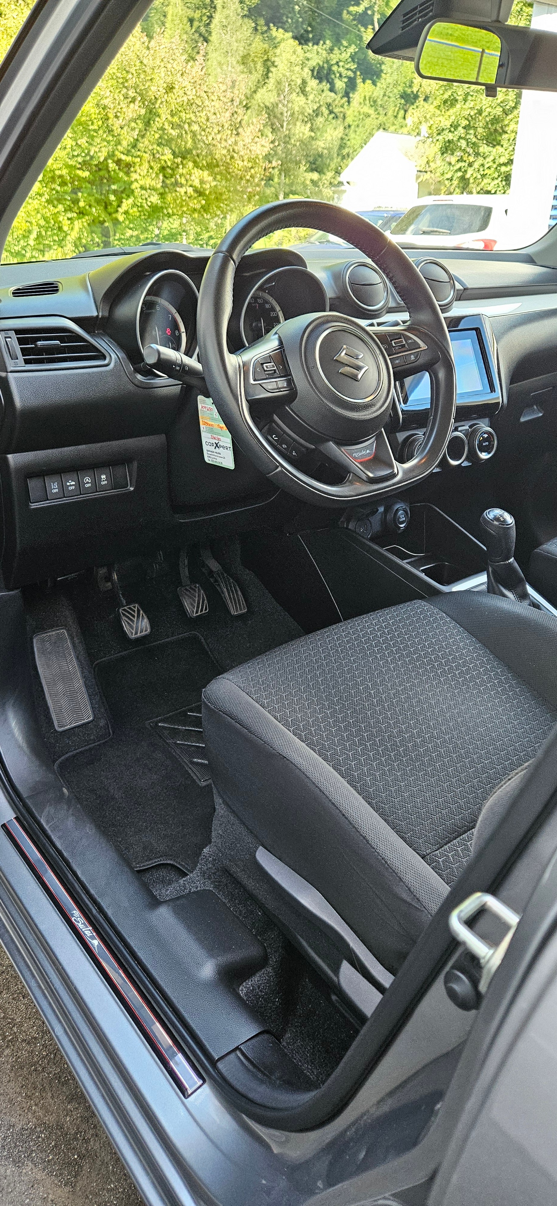 SUZUKI Swift 1.2i Piz Sulai Allgrip 4x4-image-3
