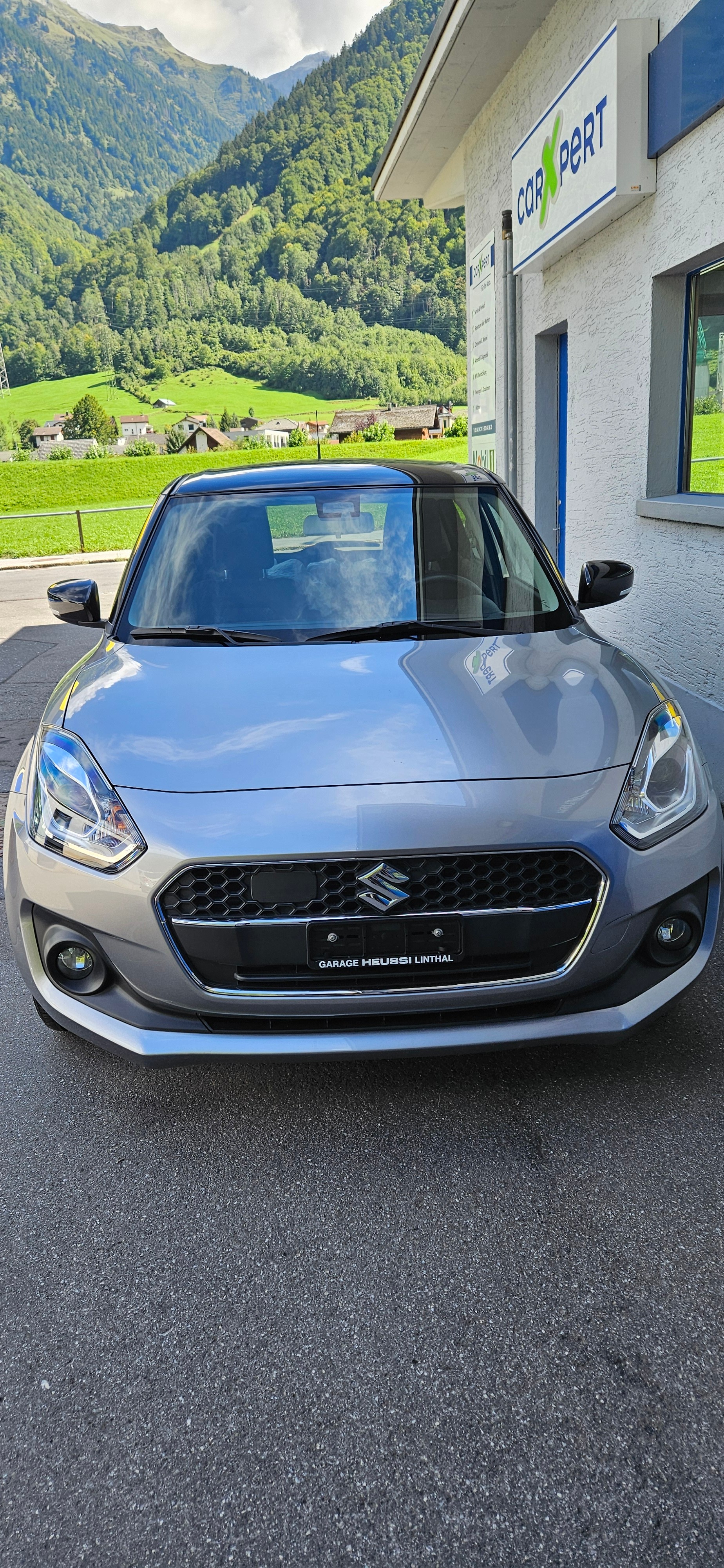 Car photo